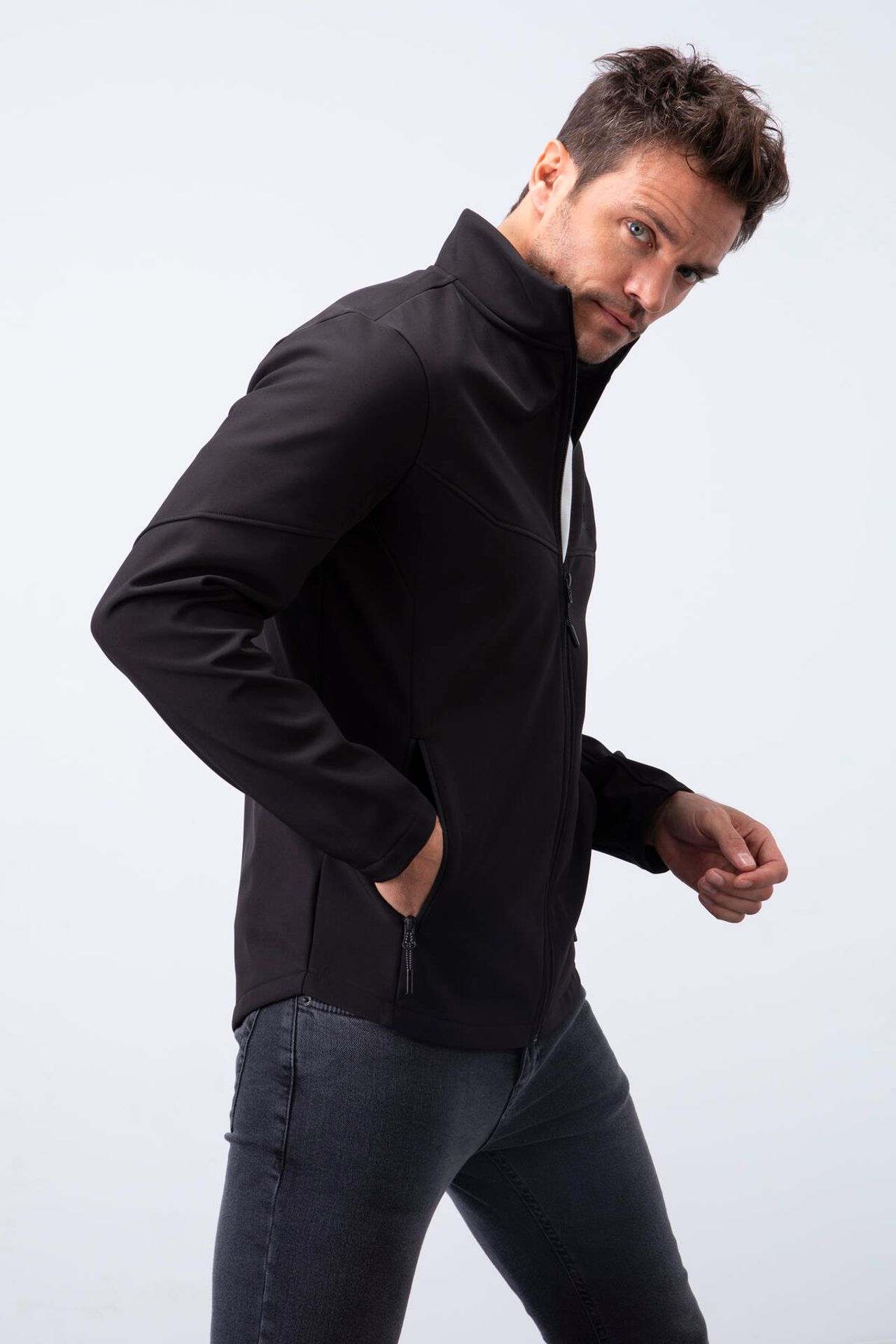 TOMMY Men's Solid Scuba Zip-Front Jacket 5