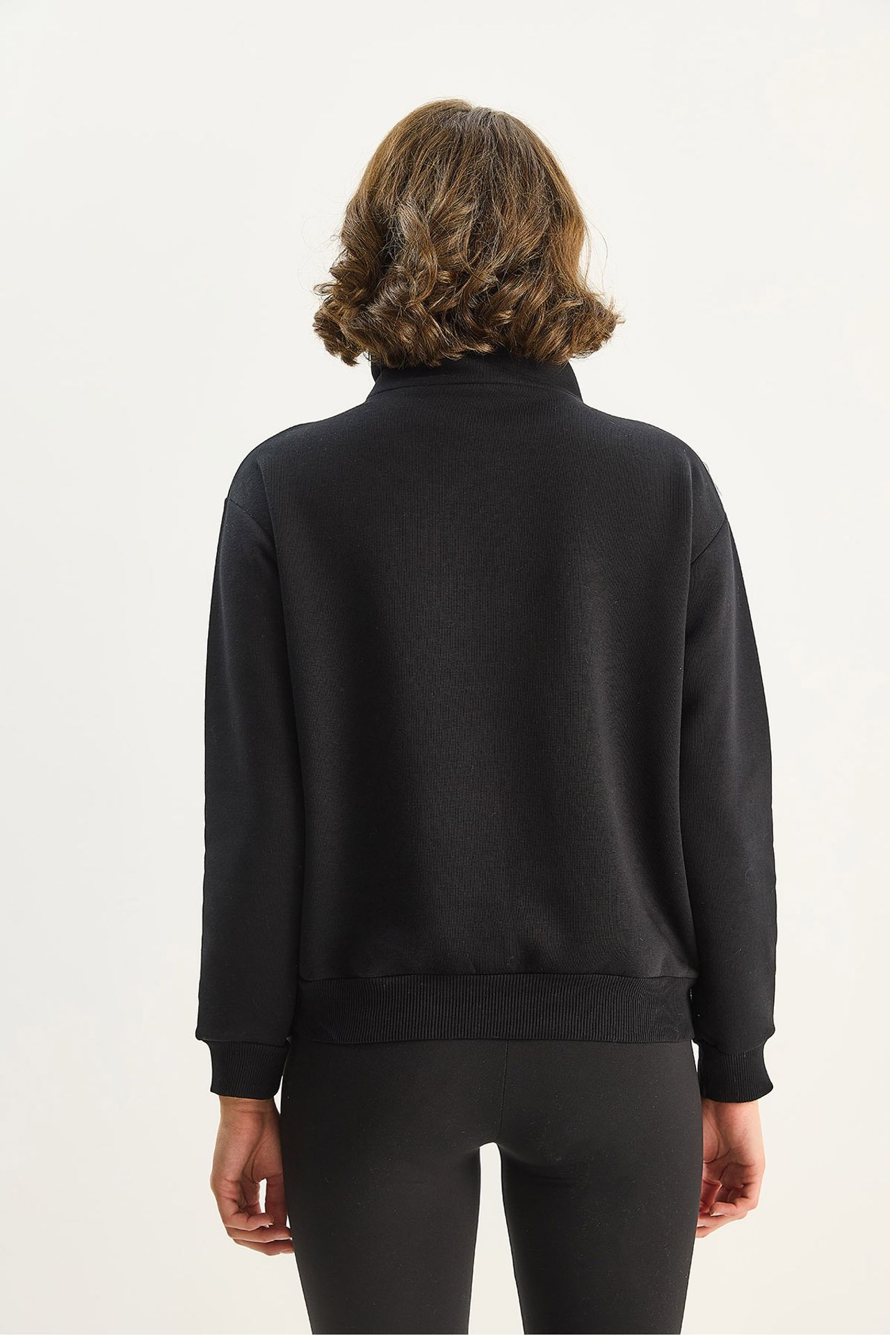 LUCCI Embroidery Zipper Collar Sweatshirt 6