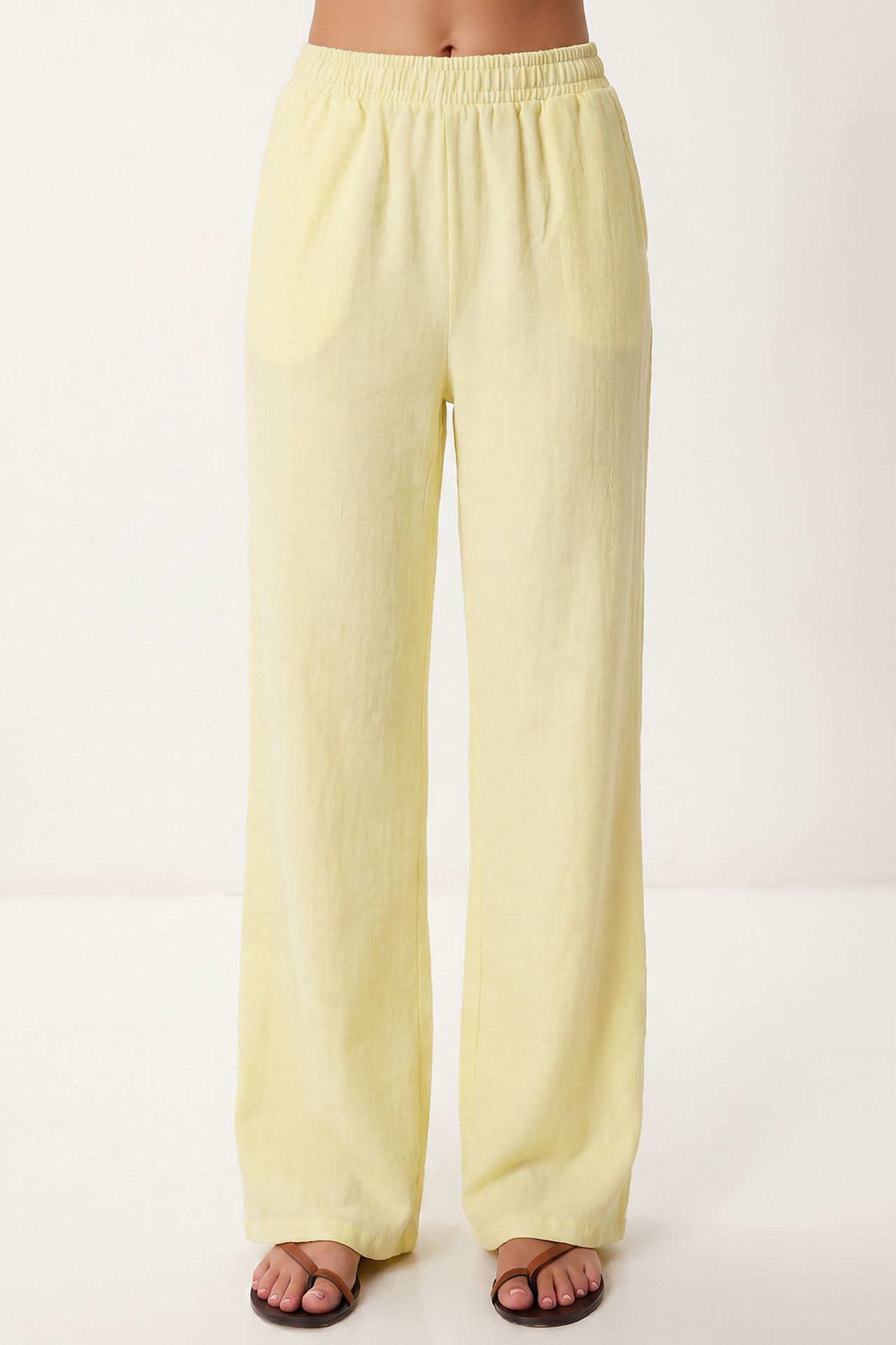 ISTANBUL Sleeveless Blouse And Wide-leg Trouser Coord 4