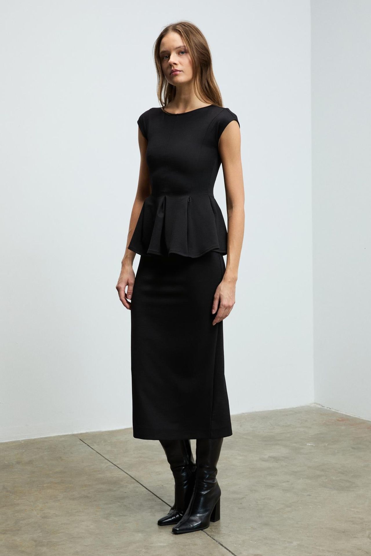 GRIMELANGE Mid Waist Midi Pencil Skirt 2