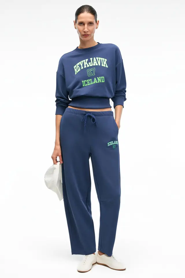 GRIMELANGE Crop Crew Neck Printed Sweatshirt
