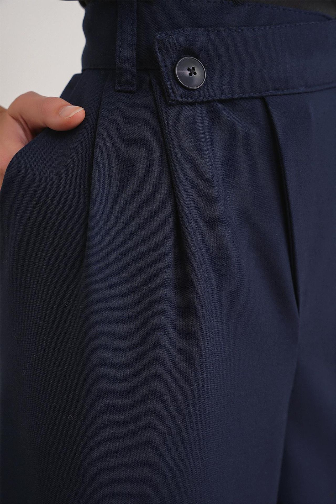 MIXRAY High Waist Straight Leg Pants 5