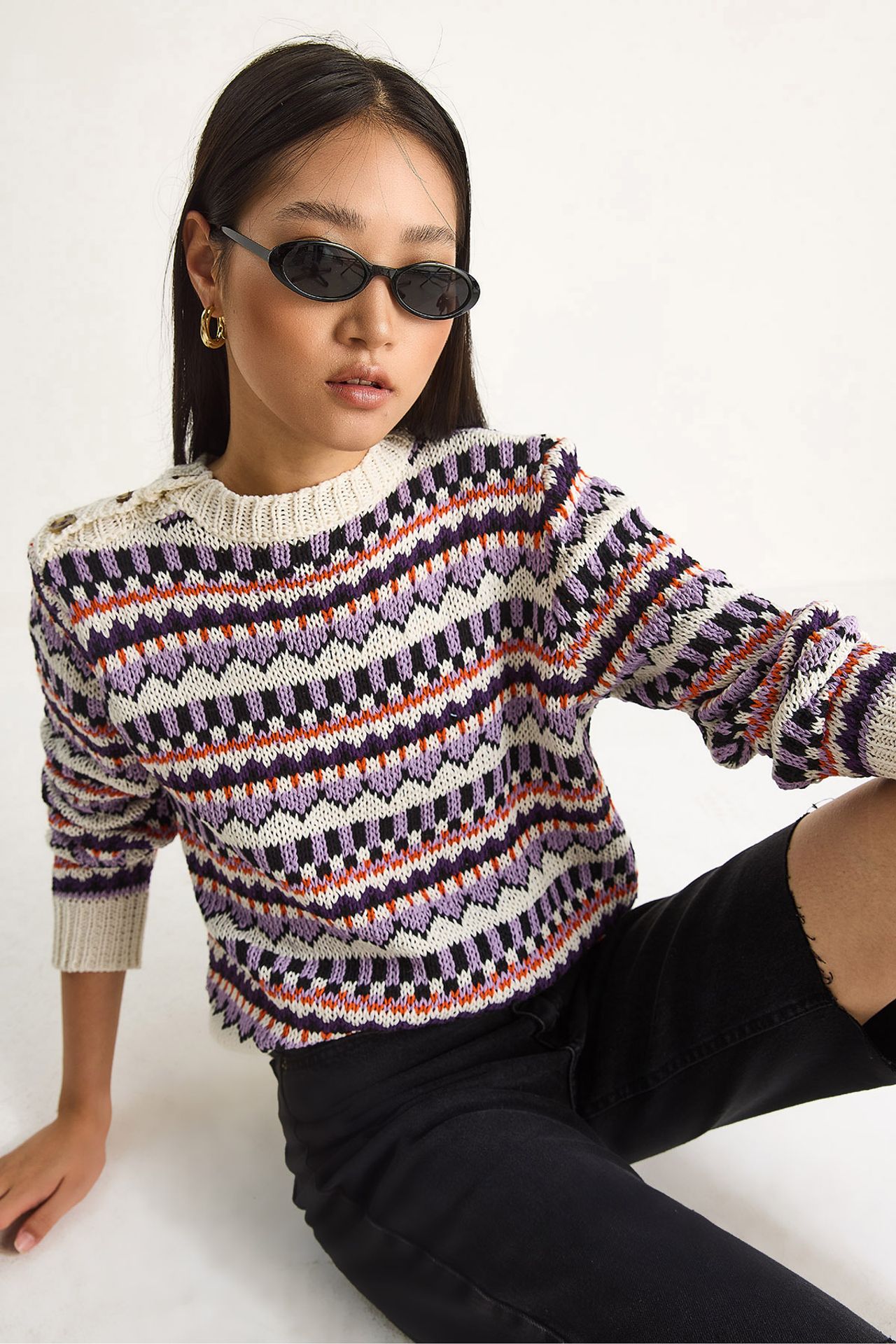 LUCCI Ethnic Patterned Knit Sweater 3