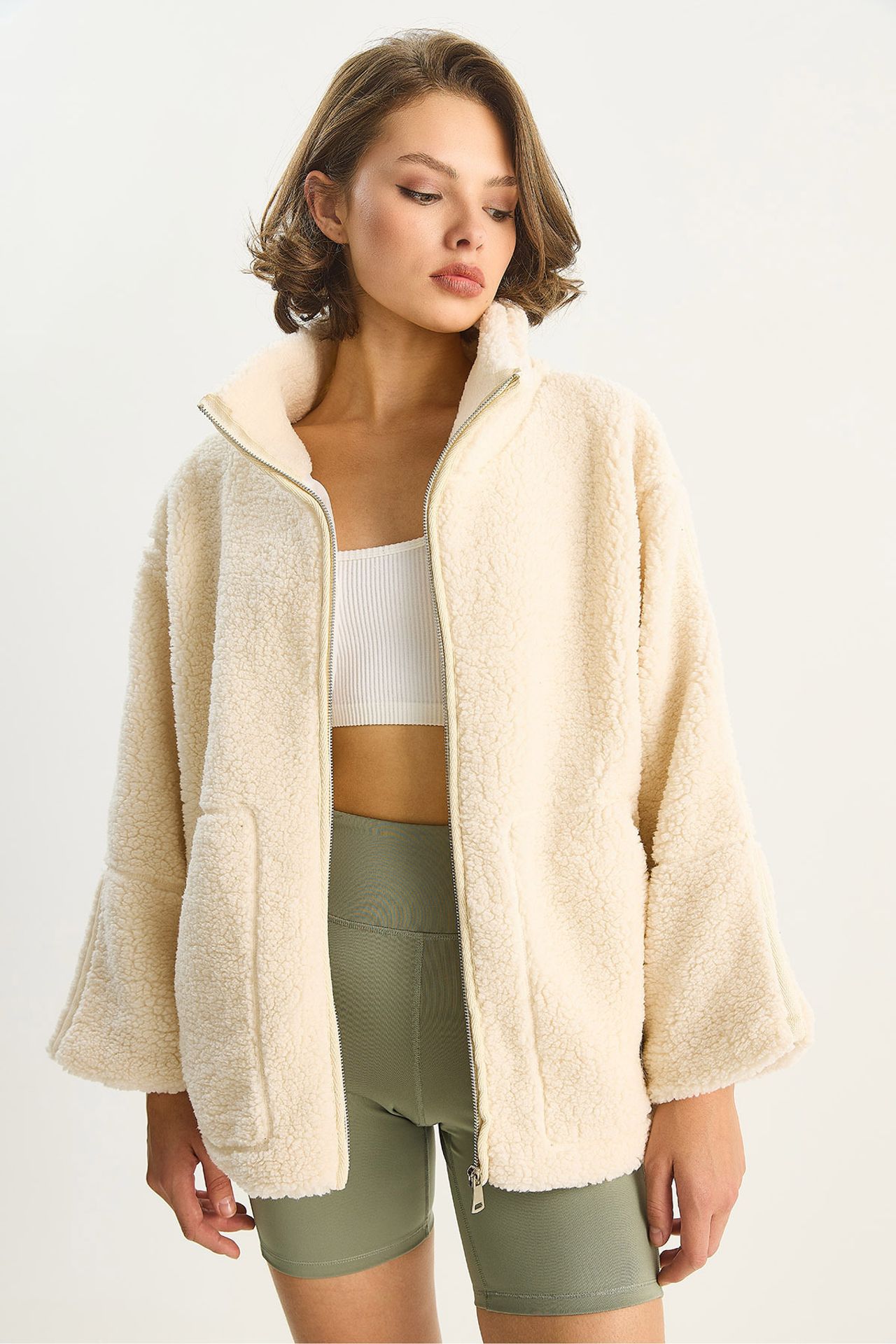 LUCCI Oversized Plush Jacket with Pockets 5