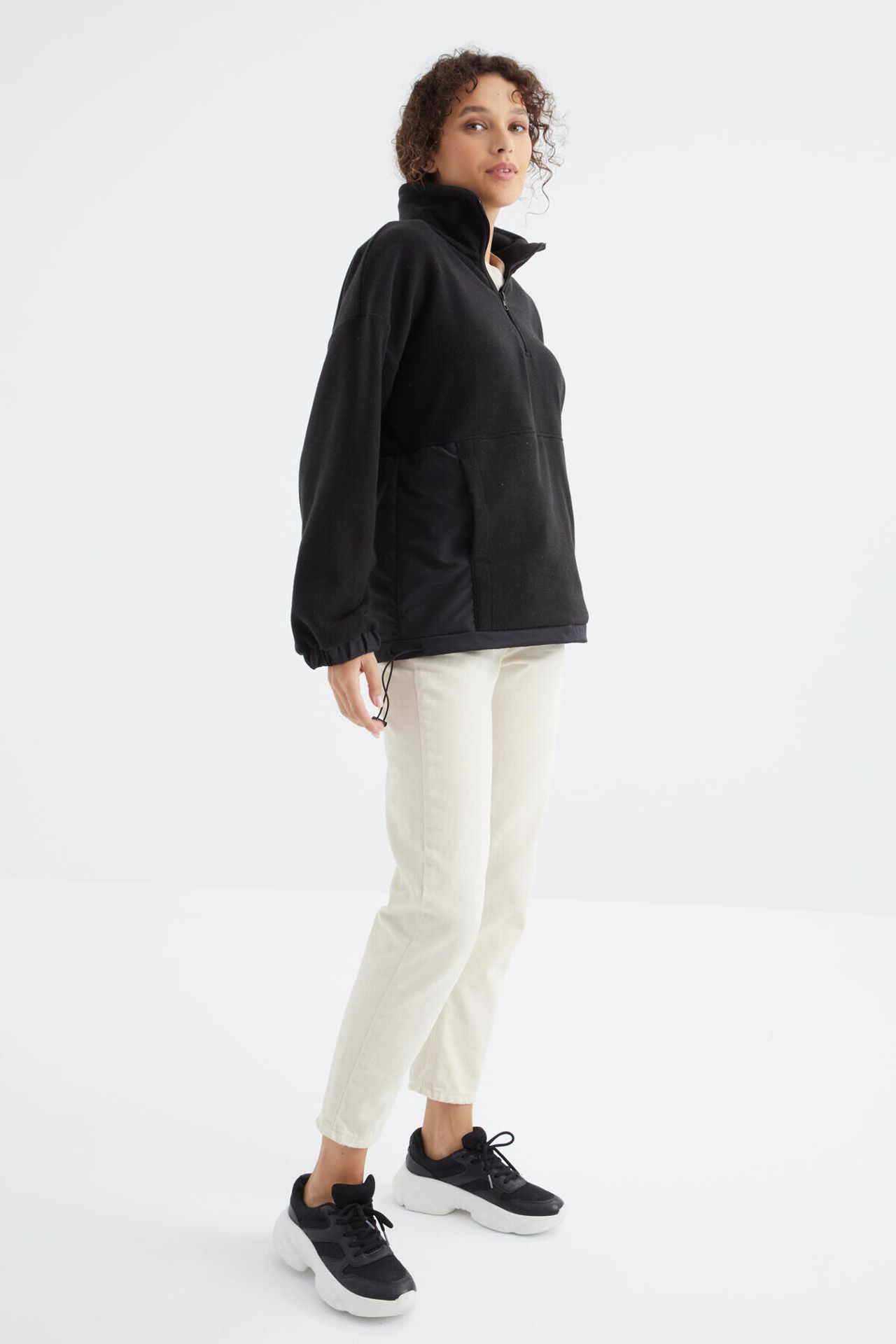 TOMMY Oversized Half-zip Plush Sweatshirt 6