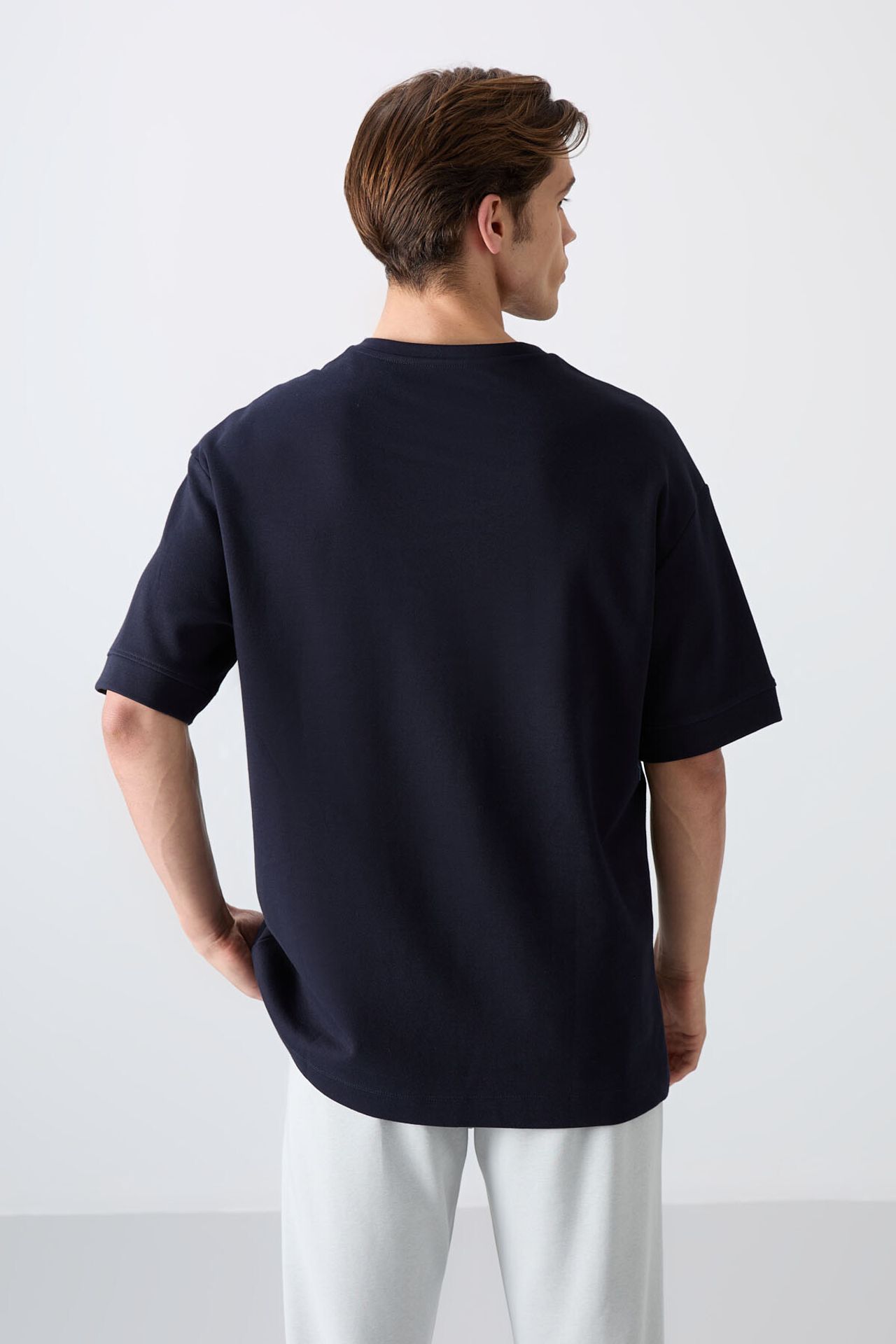 TOMMY Oversized Printed Crew Neck T-Shirt 5