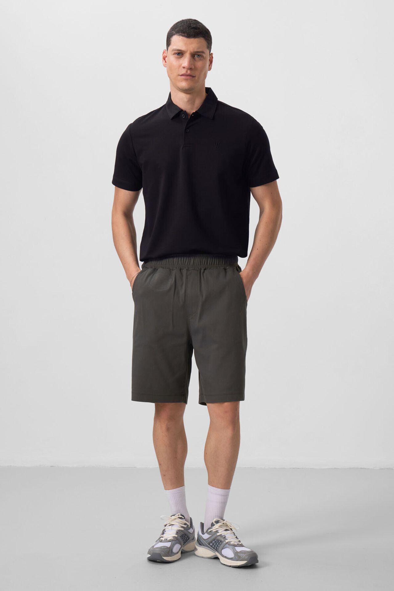 TOMMY Men's Cotton Blend Shorts 3