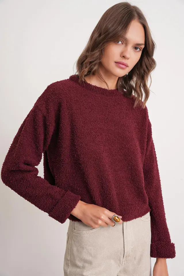 Mixray Plush Textured Crop Knit Sweater