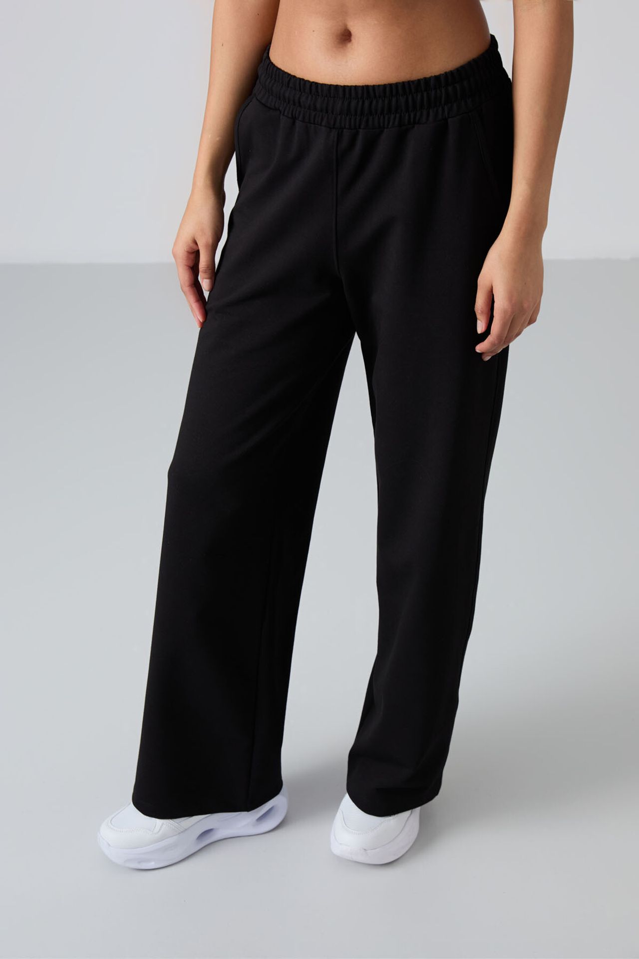 TOMMY Wide-Leg Pull-On Sweatpants 2