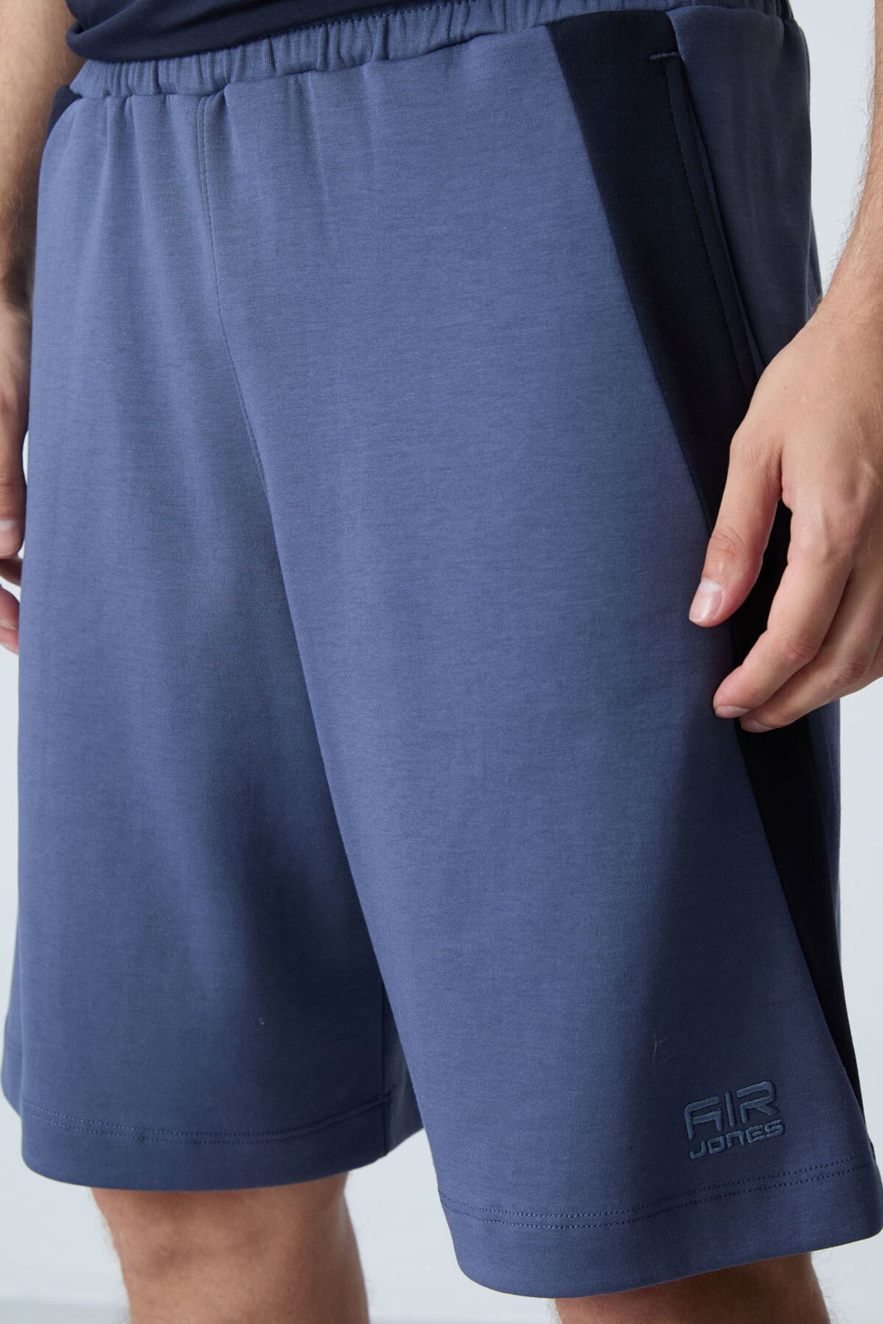 TOMMY Men's Cotton Blend Sweat Shorts 3