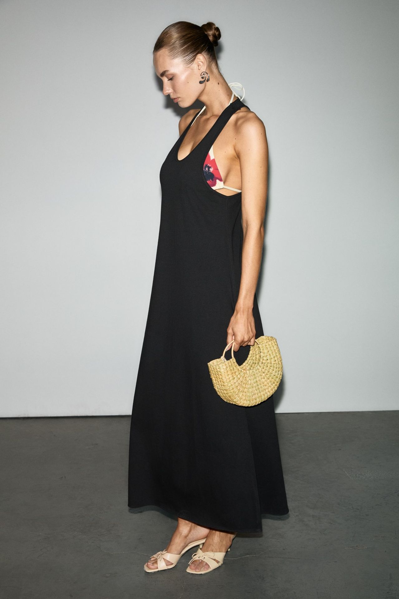 GRIMELANGE Halter Neck Backless Midi Dress 5