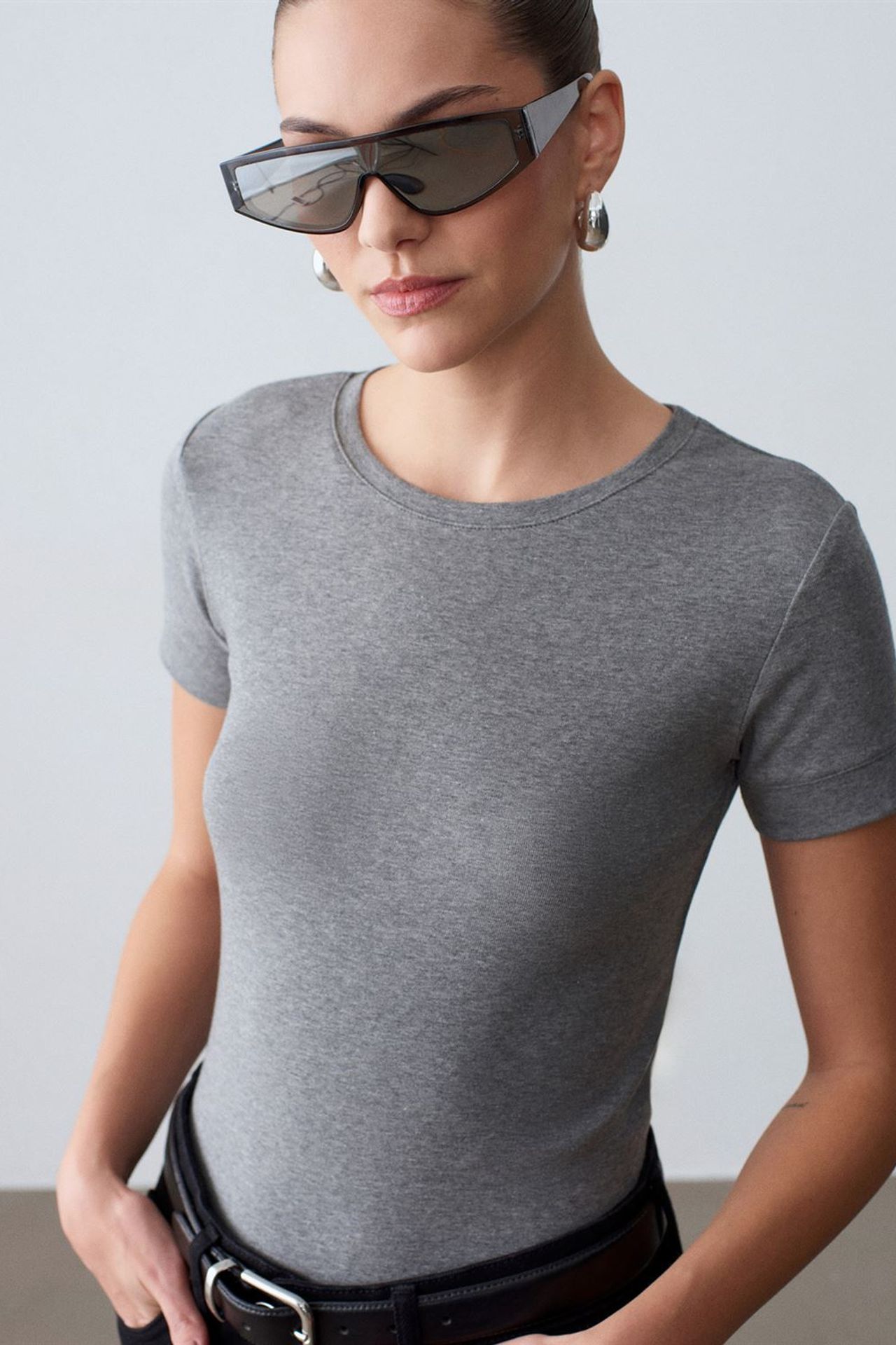 DILVIN Kadın Slim Fit Bisiklet Yaka Tişört 2
