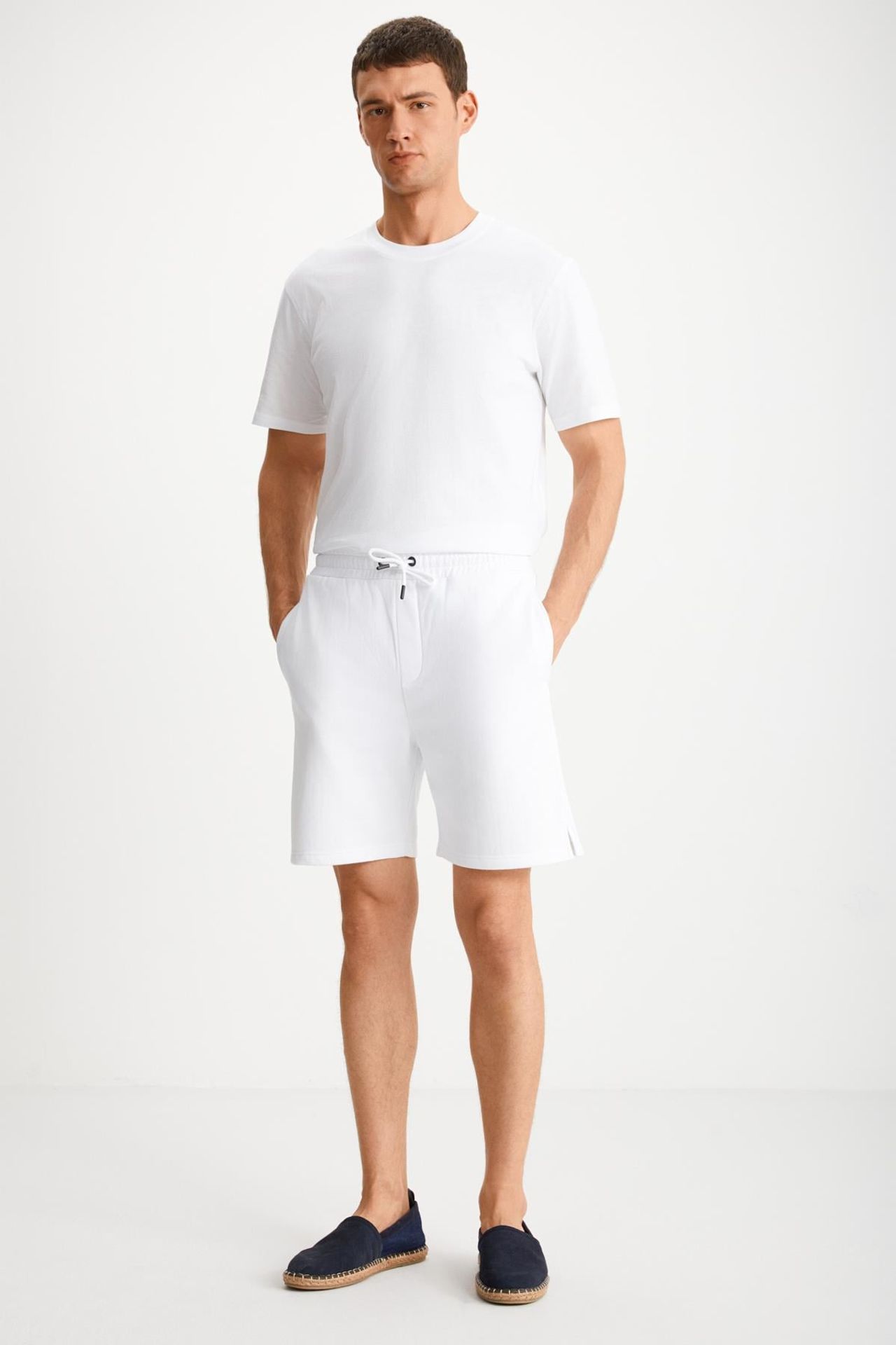 GRIMELANGE Drawstring Waist Straight Leg Shorts 2