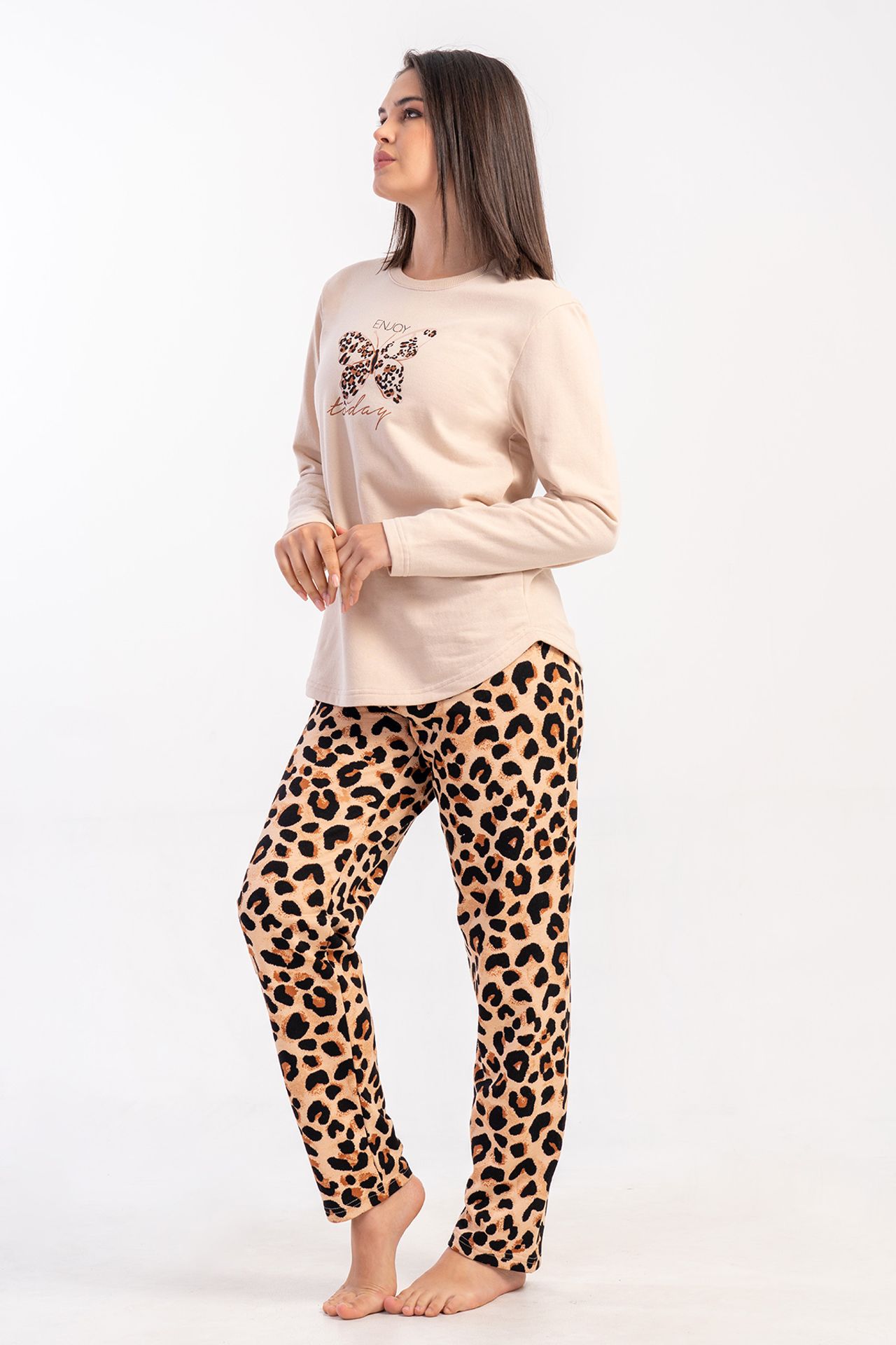 YAKE Leopar Desenli İki Parçalı Pijama Takımı 1