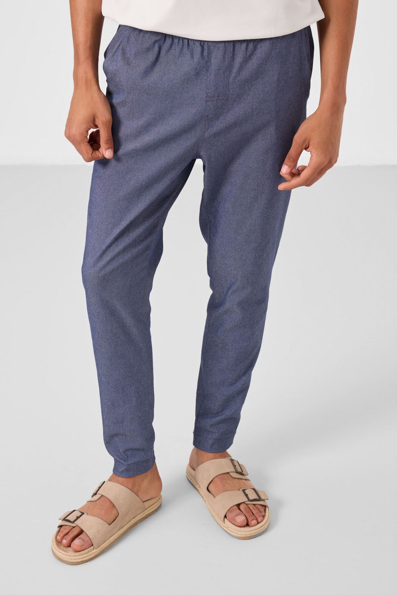 TOMMY Men's Straight-leg Gabardine Chinos 2