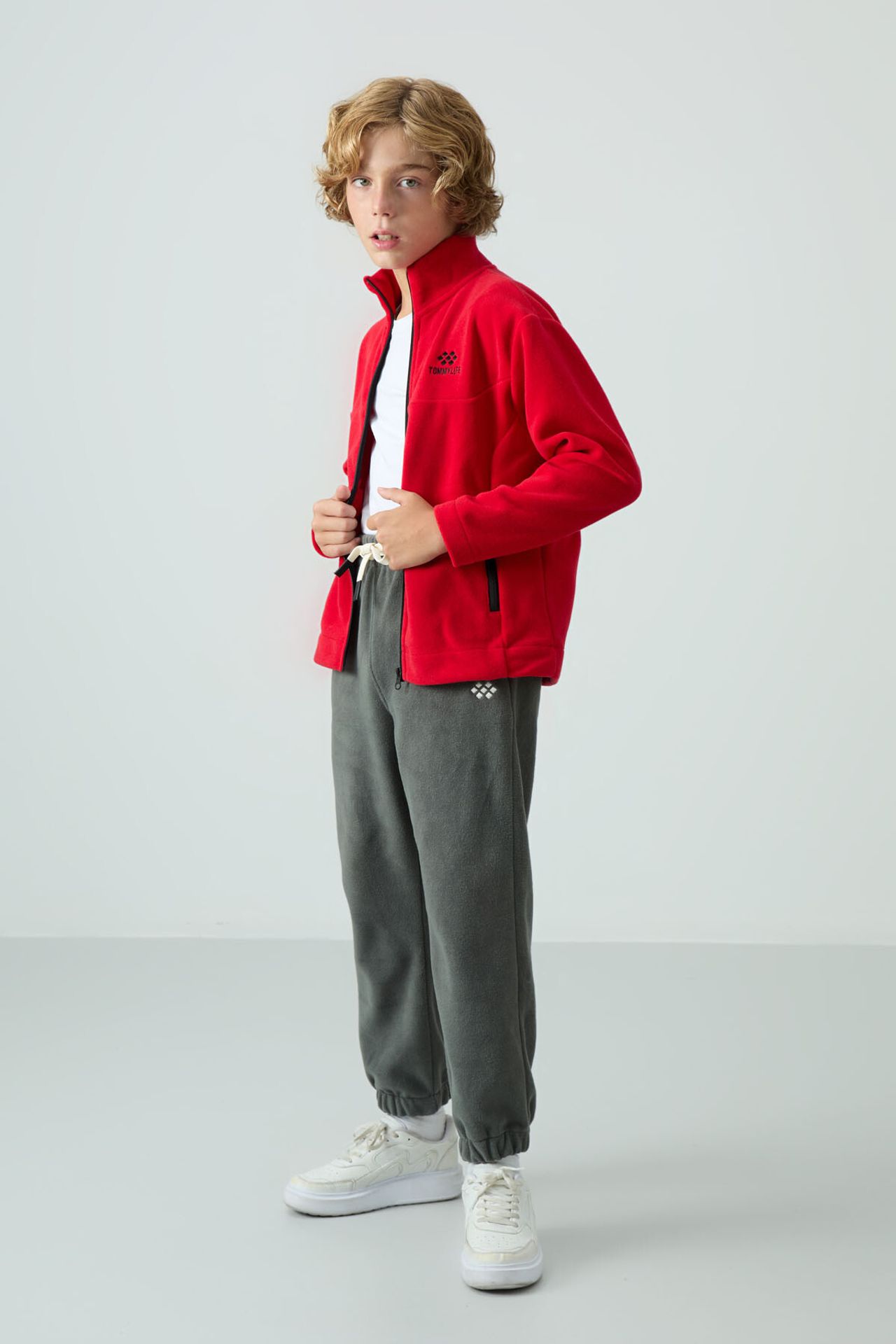 TOMMY Youth Zipper Collar Sweatshirt 2