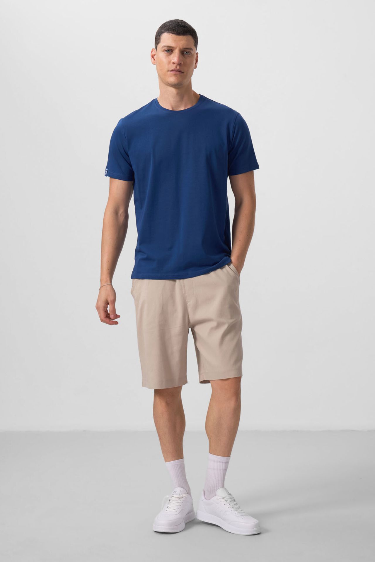 TOMMY Men's Cotton Elastane Crew Neck T-Shirt 3