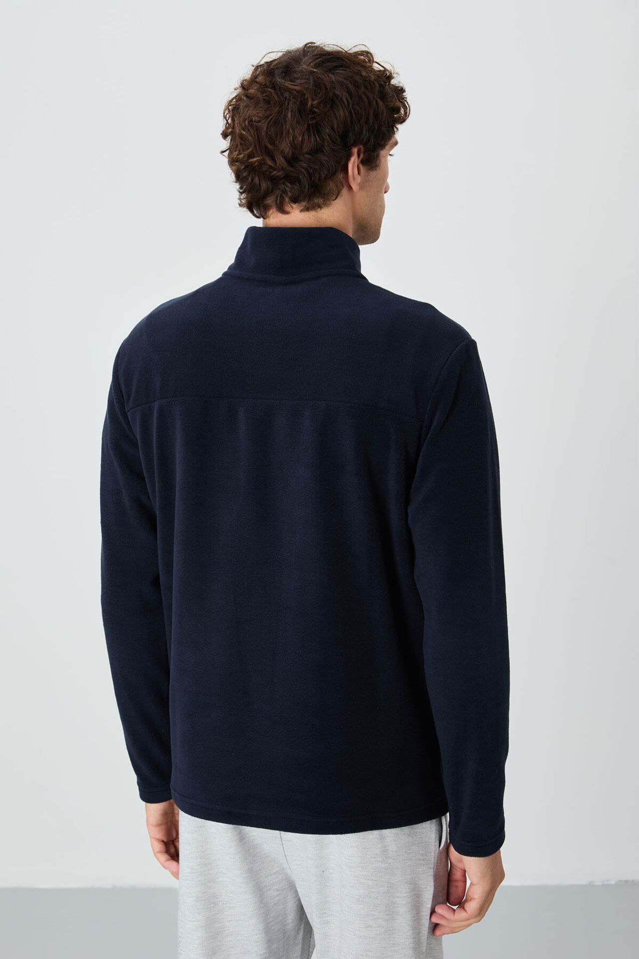 TOMMY Men's Plush Half-Zip Sweatshirt 5