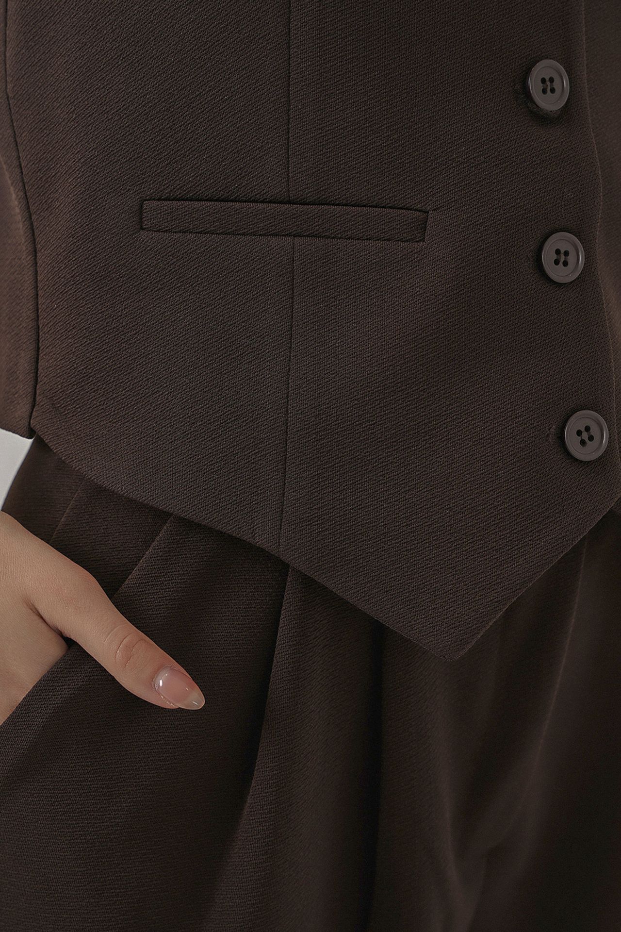 BDART V-neck Crepe Waistcoat 4