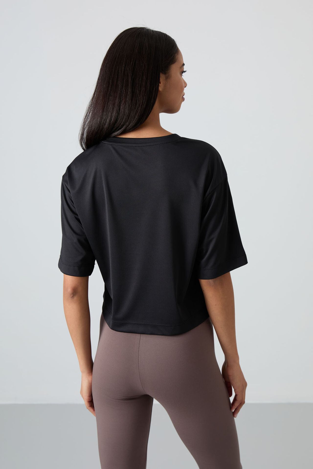 TOMMY Oversized Crew Neck T-Shirt With Pocket 5