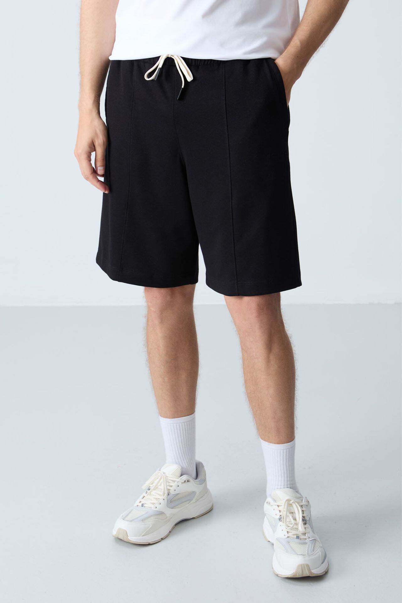 TOMMY Men's Cotton-blend Sweat Shorts 5