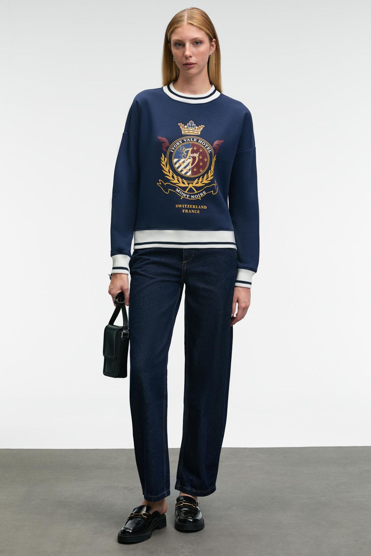 GRIMELANGE Crop Crew Neck Logo Sweatshirt 6