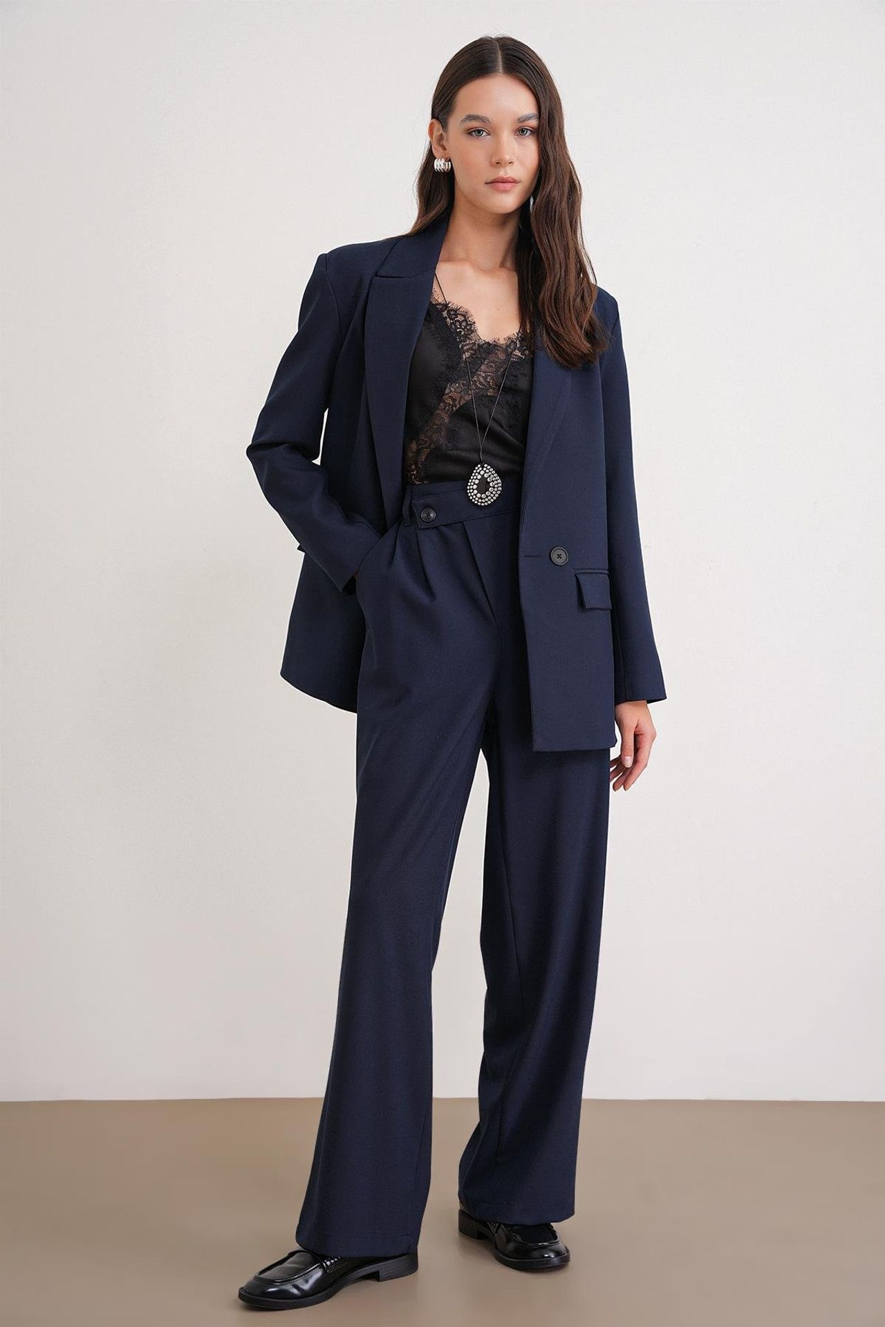 MIXRAY High Waist Straight Leg Pants 1
