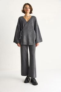 grey-image-3