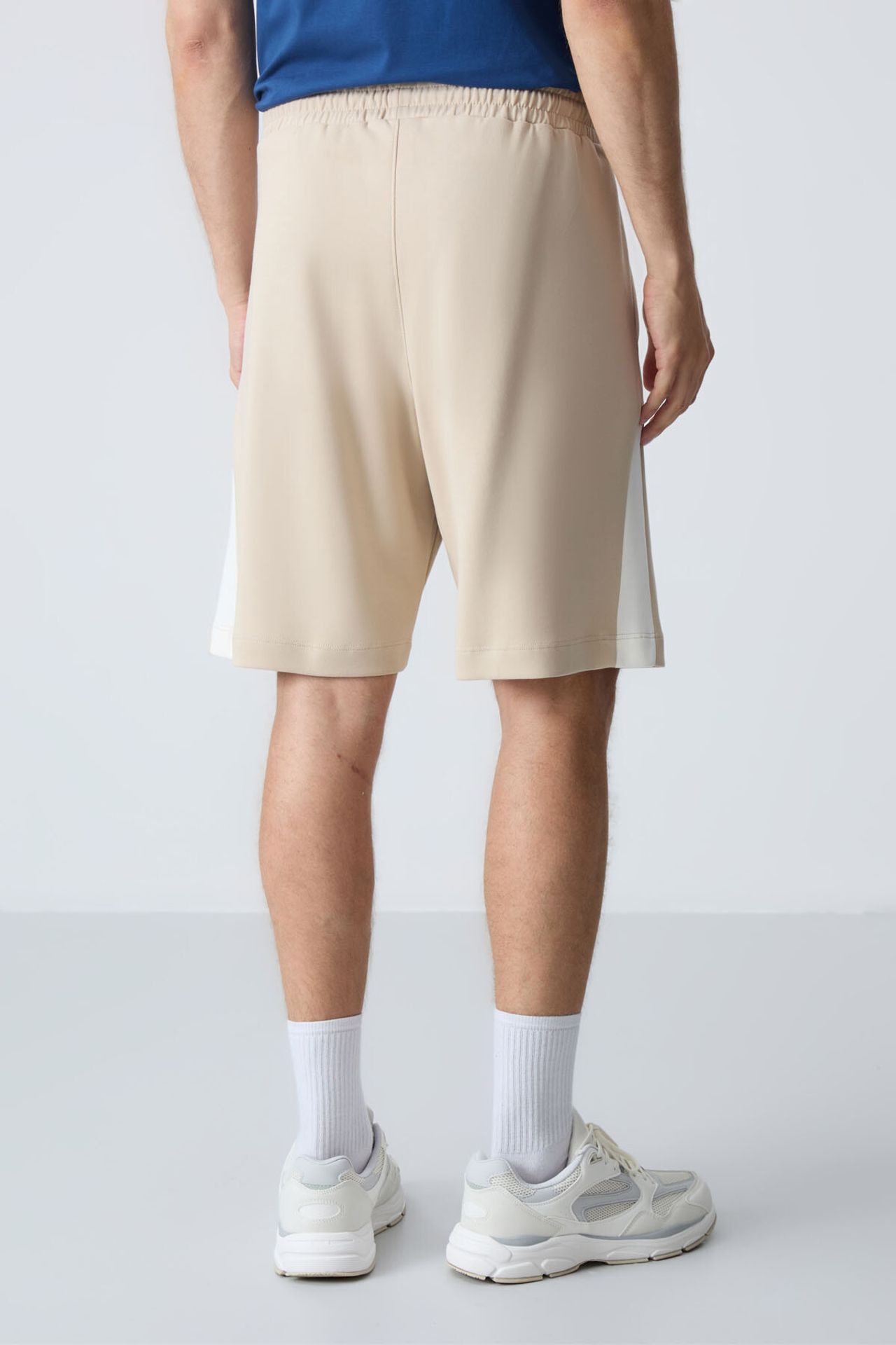 TOMMY Men's Cotton Blend Sweat Shorts 5