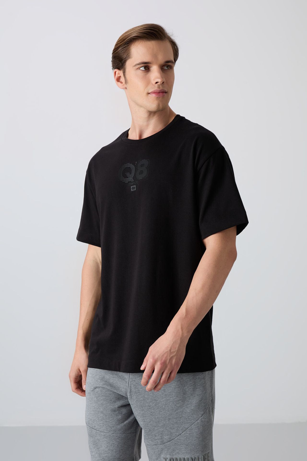 TOMMY Oversized Printed Logo Crew Neck T-Shirt 4