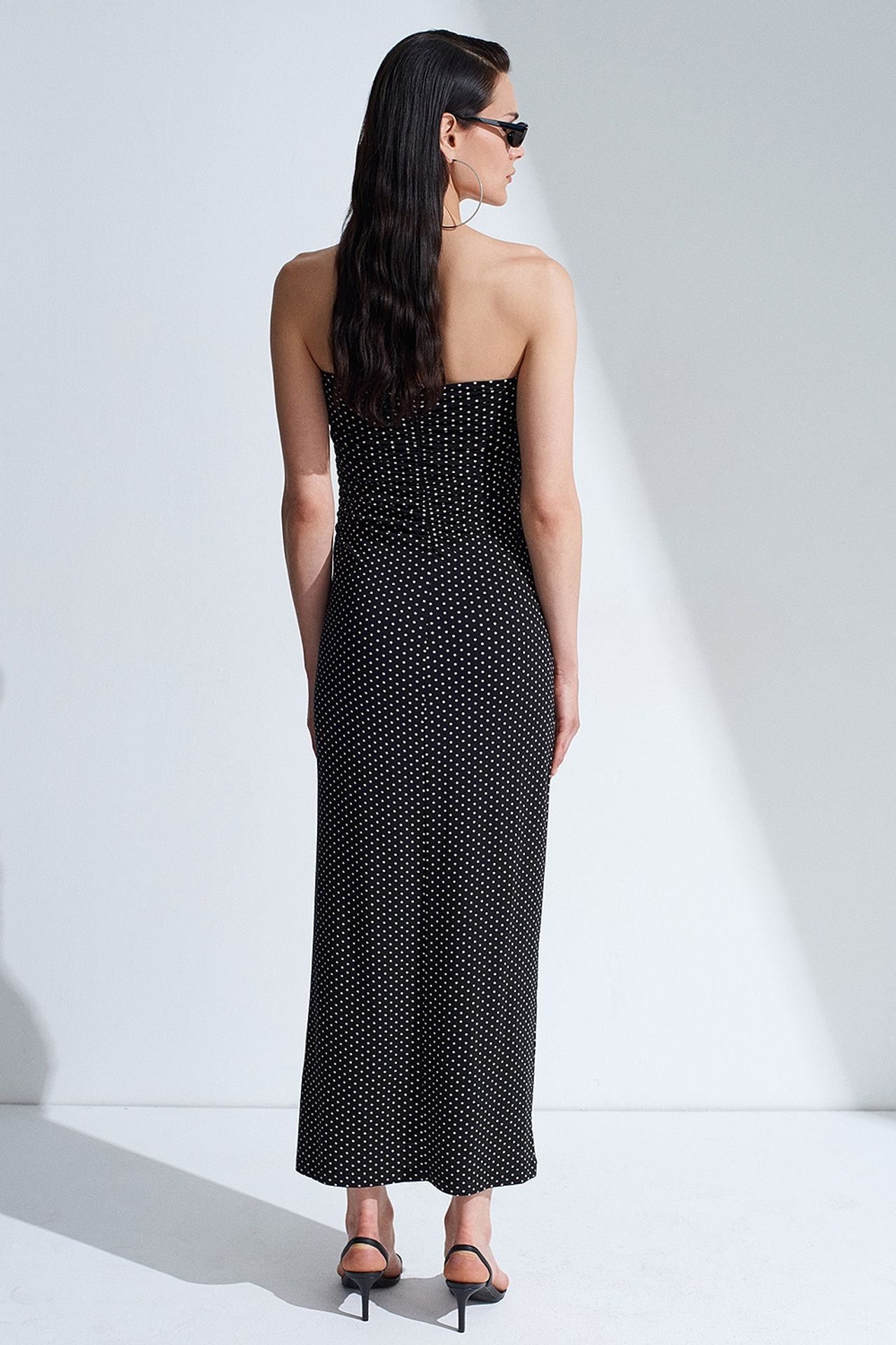 DILVIN Askısız Puantiyeli Bodycon Midi Elbise 2