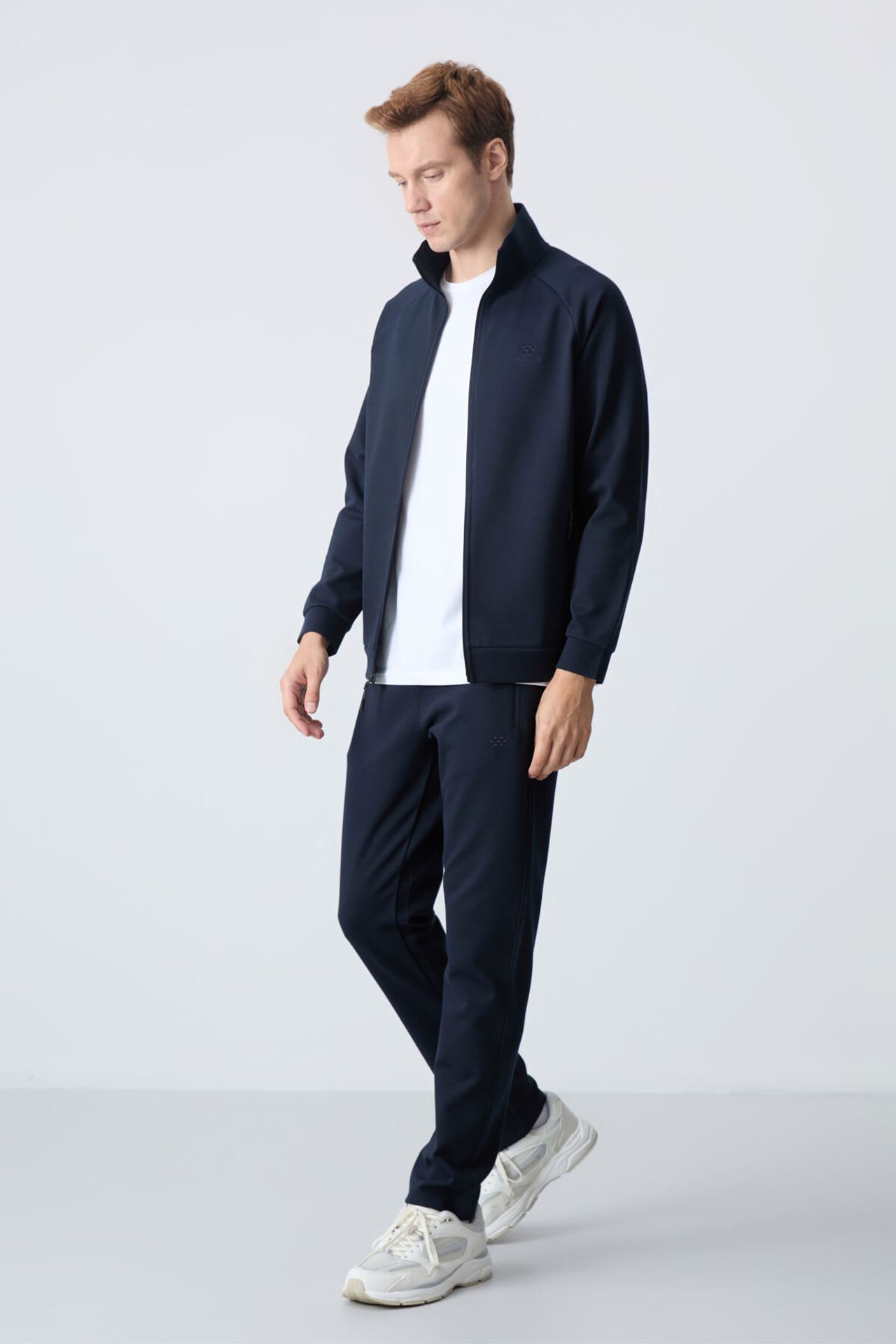 TOMMY Men's Color-blocked Knit Active Set 4