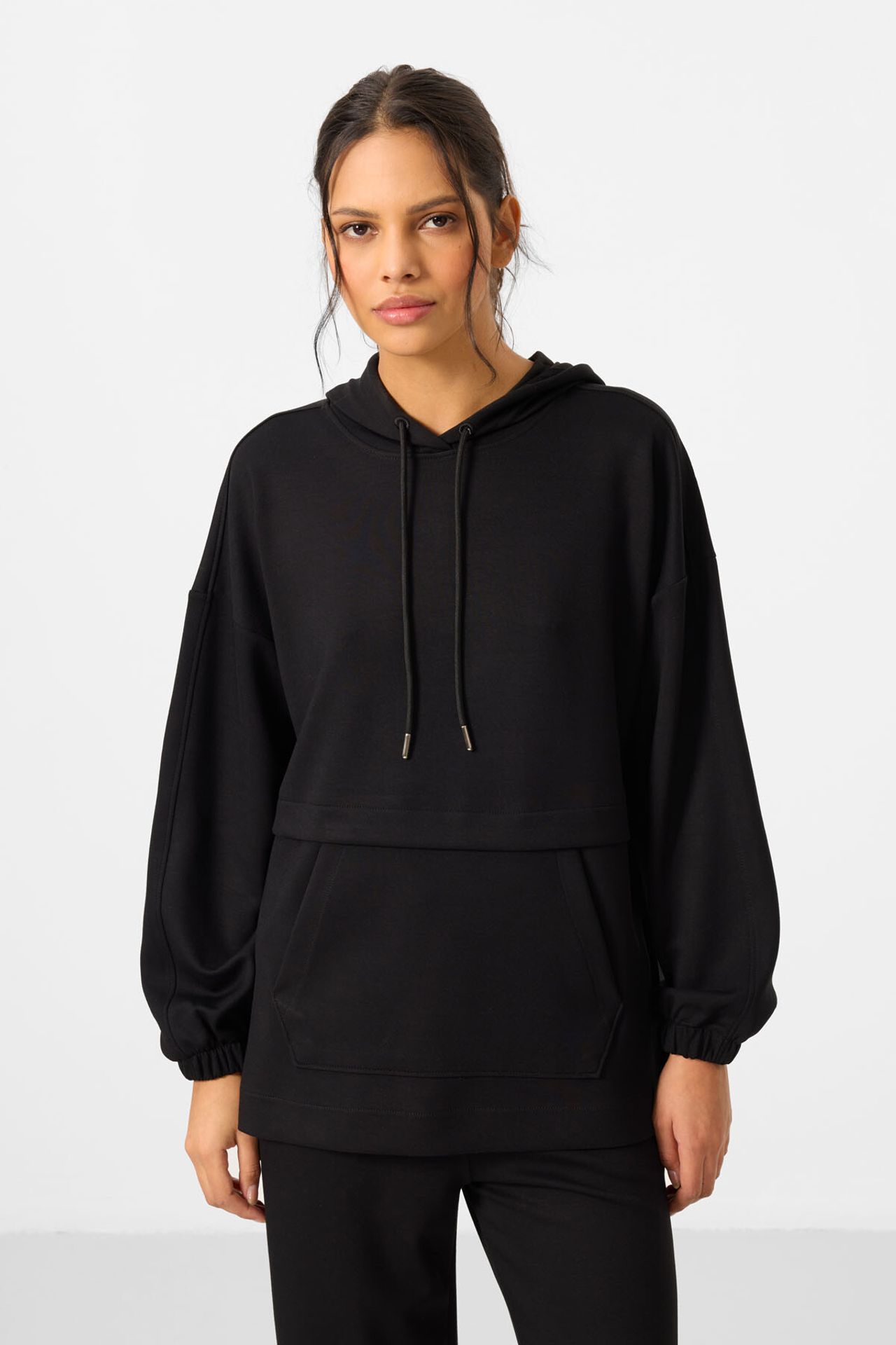 TOMMY Oversized Hooded Sweatshirt And Wide-Leg Pants Set 3