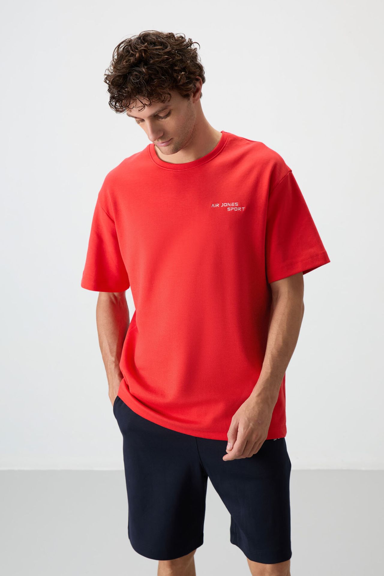 TOMMY Oversized Short-Sleeve T-Shirt And Shorts Set 2