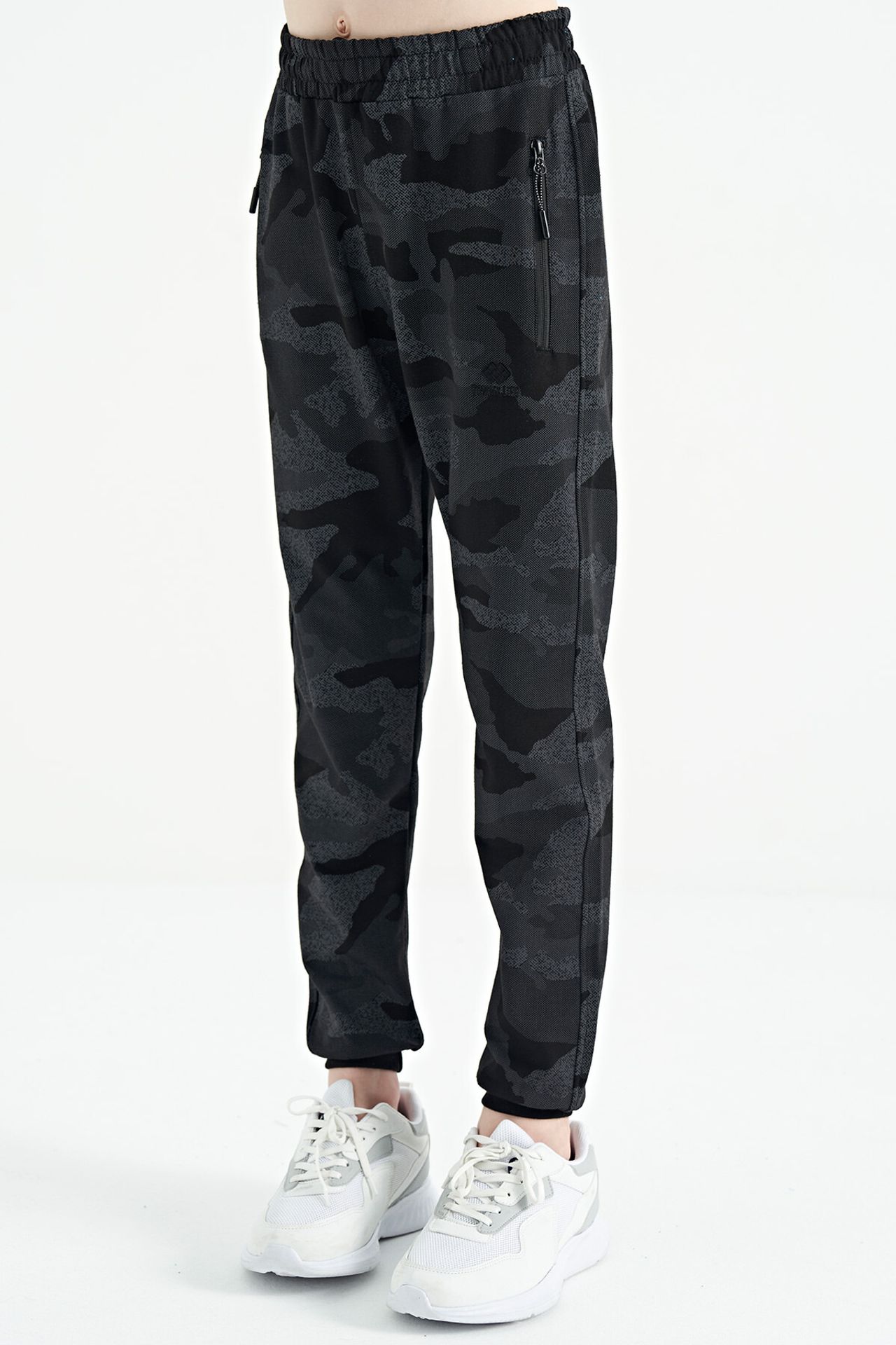 TOMMY Youth Sweatpants 6