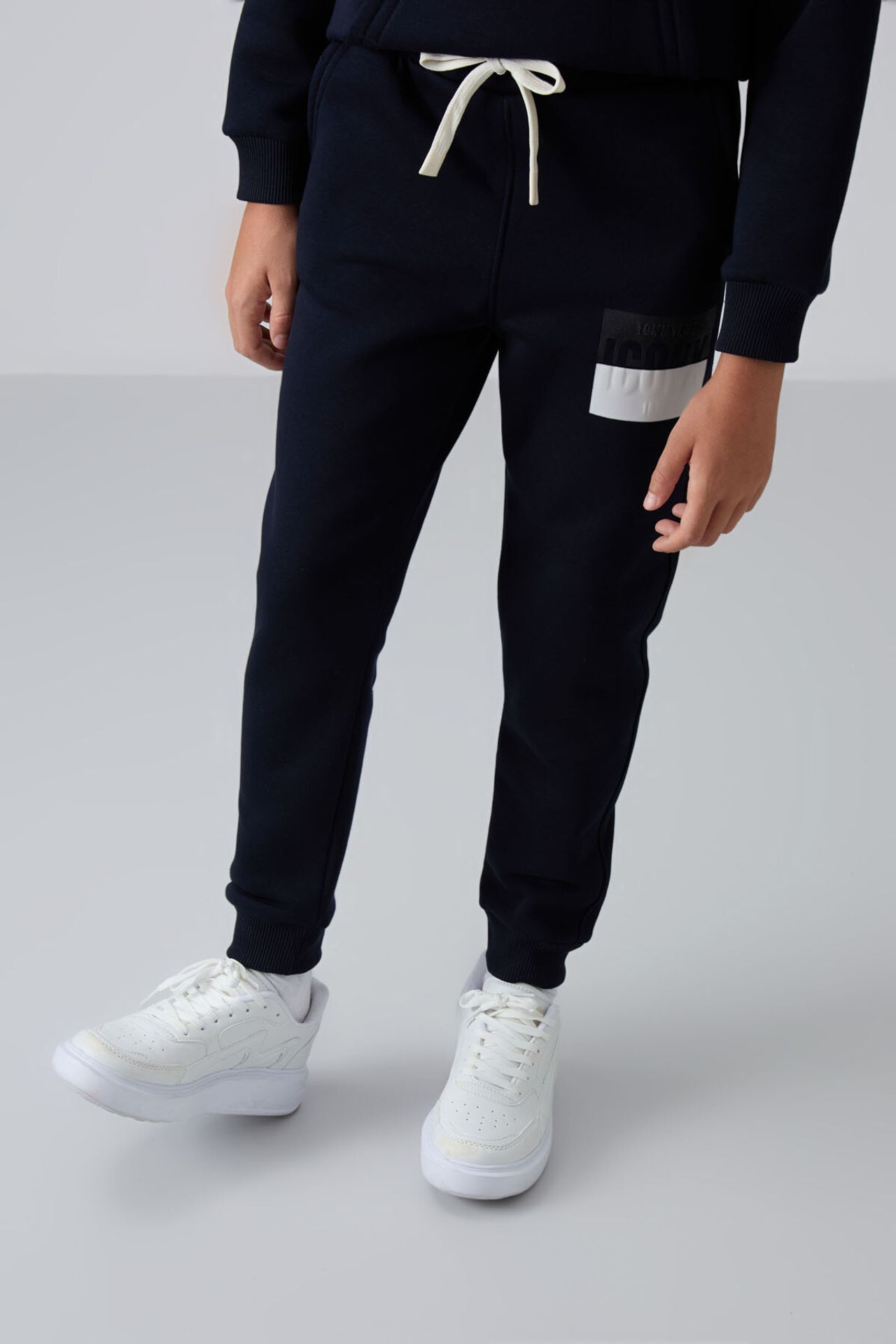 TOMMY Youth Active Set 4