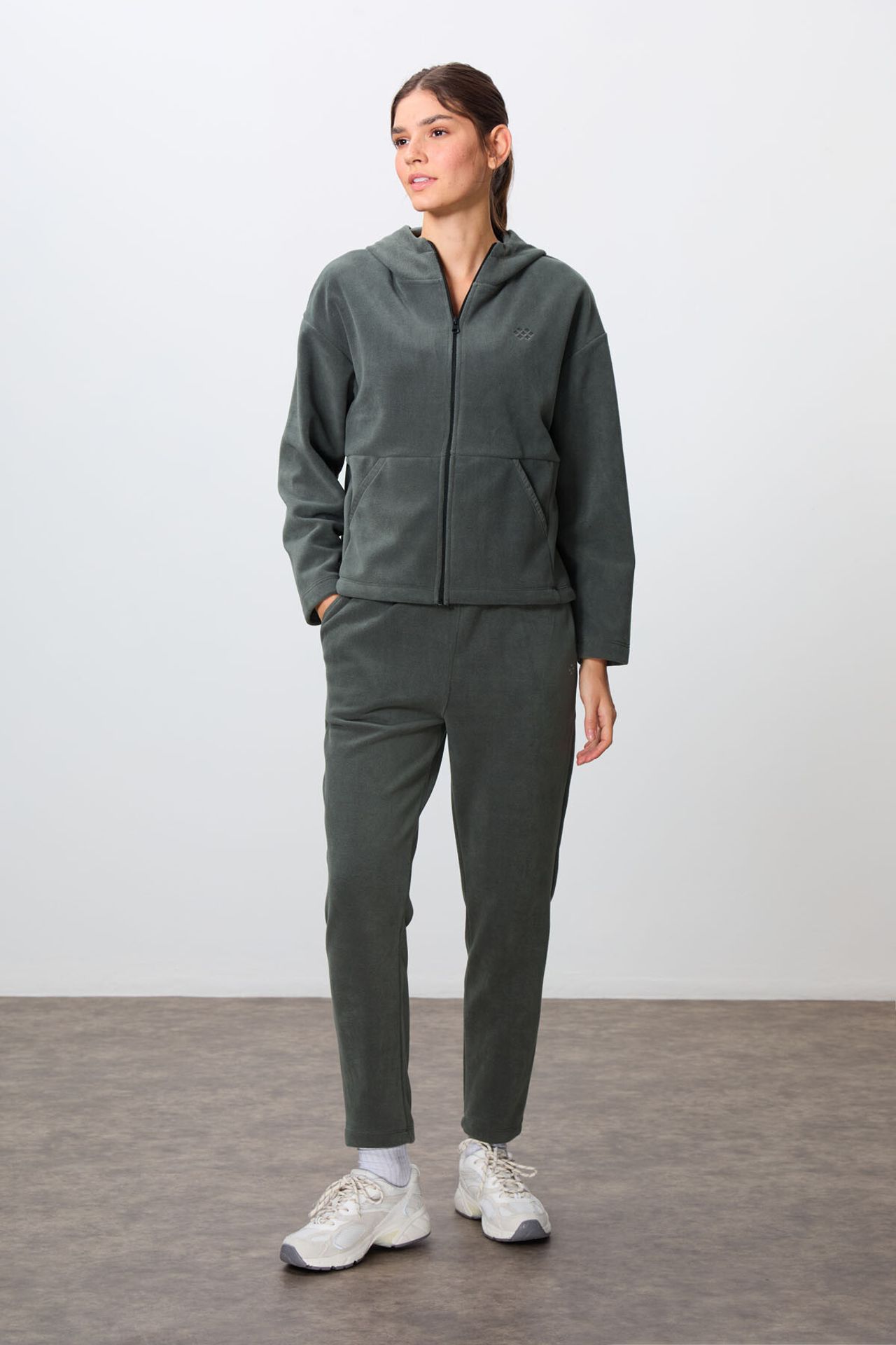 TOMMY Oversized Hooded Zipper Tracksuit Set 5