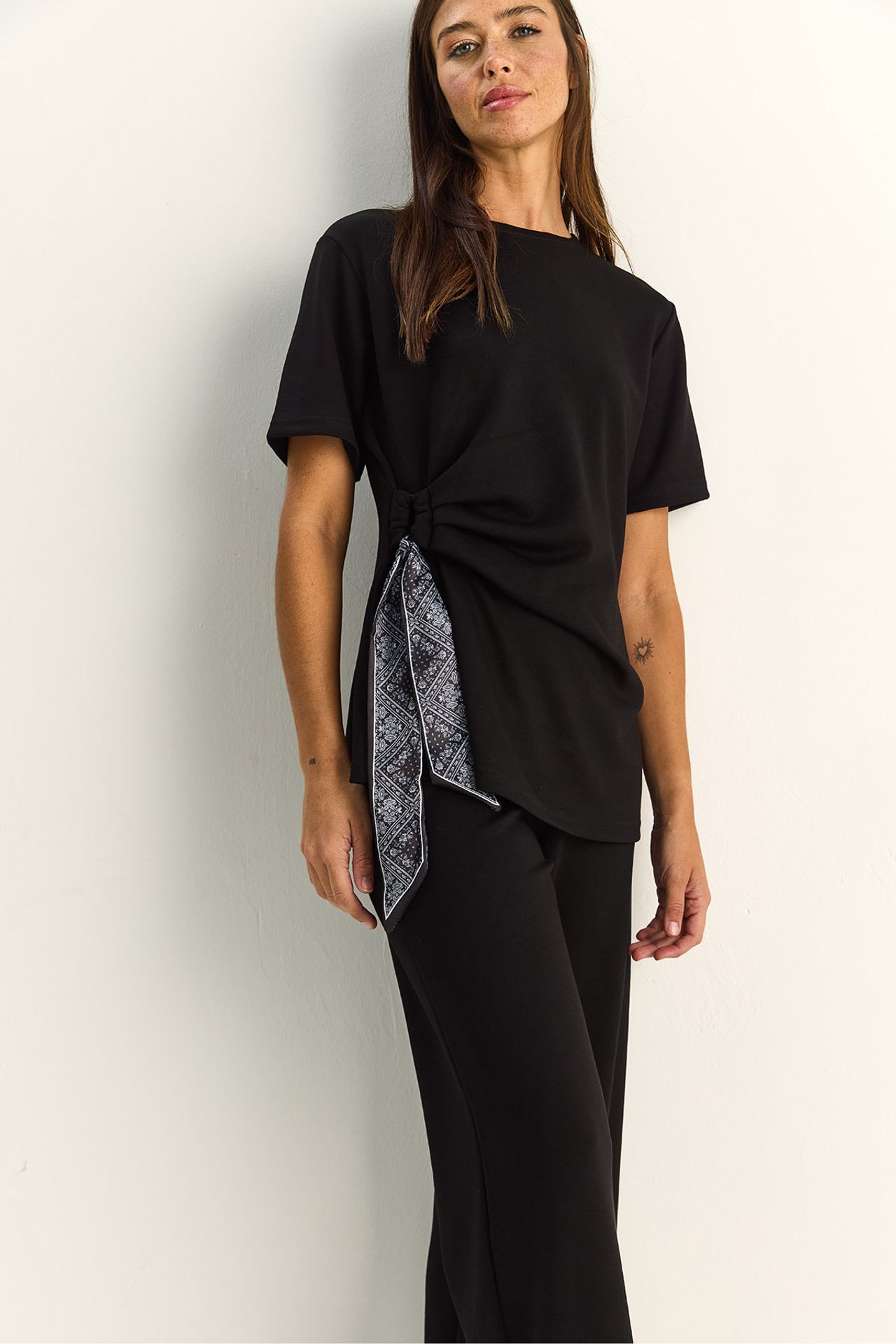 LUCCI Crew Neck T-Shirt and Wide Leg Trousers Set 6