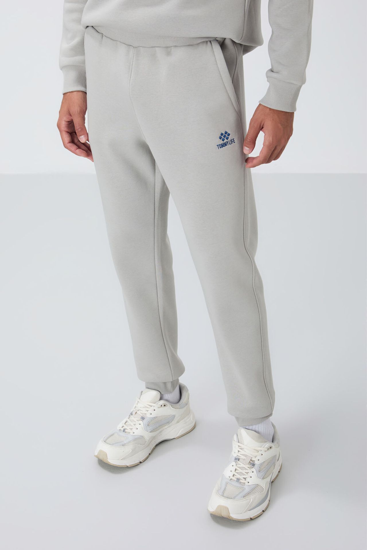 TOMMY Men's Fleece Sweatshirt And Pants Set 3