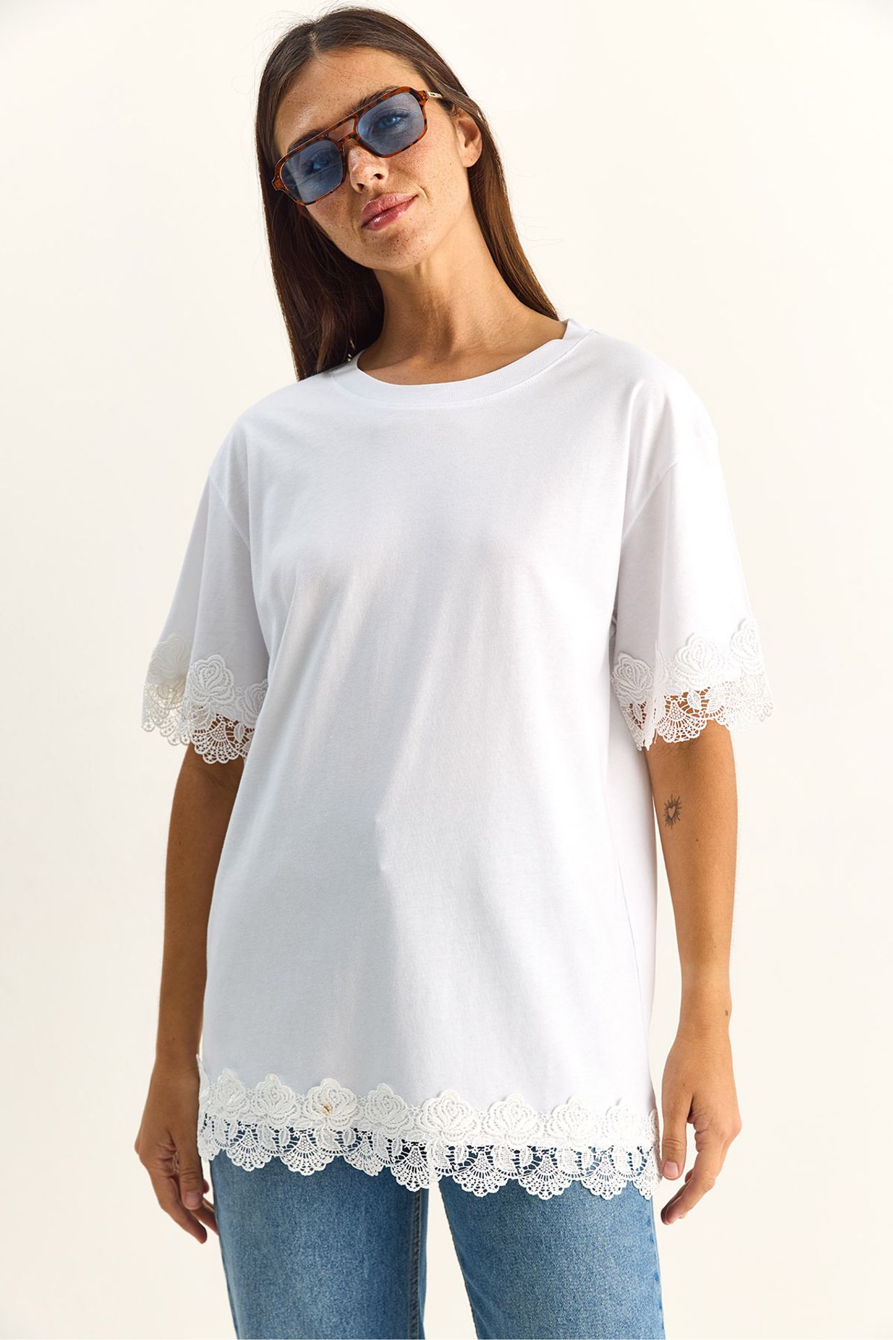 LUCCI Oversized Crew Neck Cotton T-Shirt 3