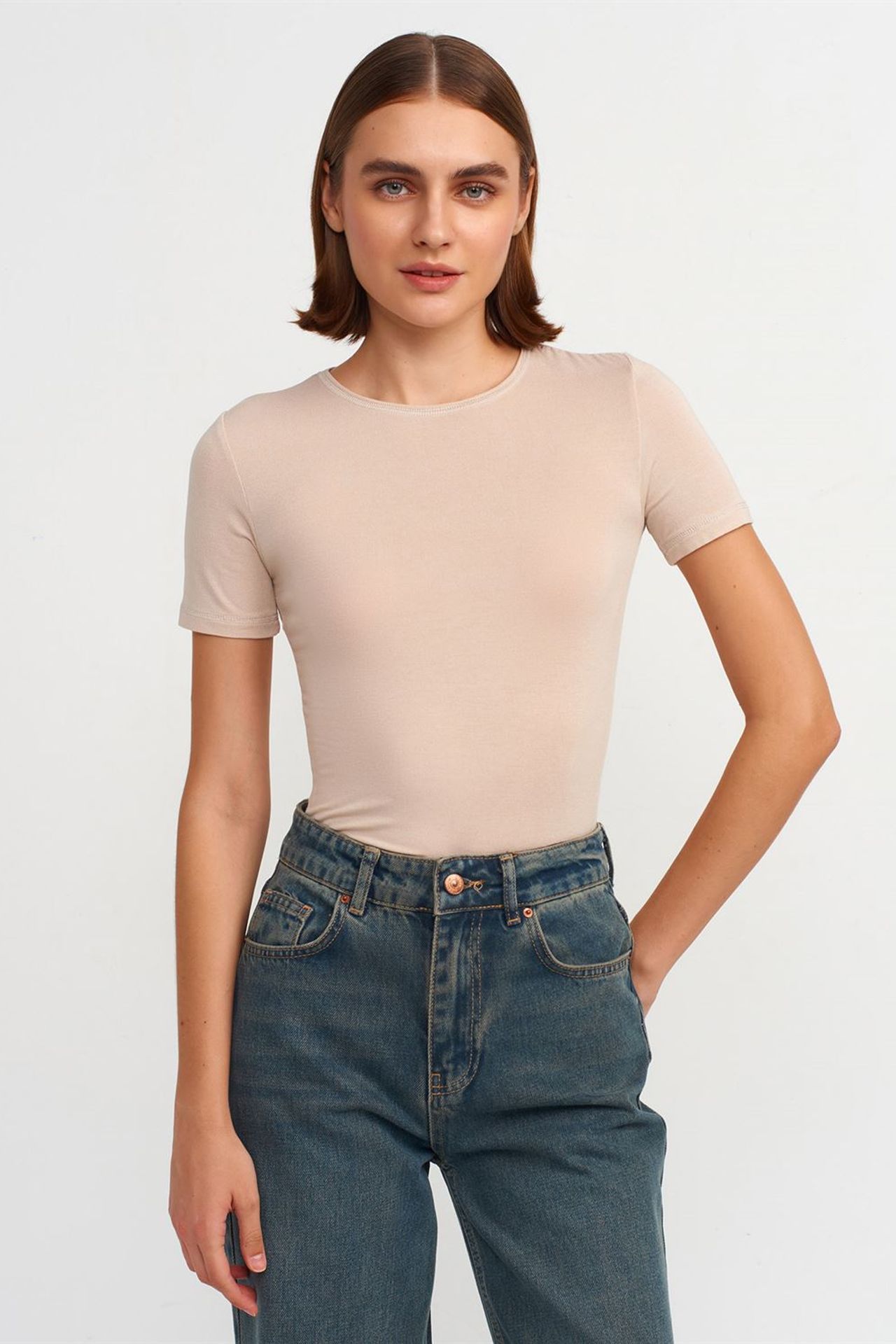 DILVIN Kadın Slim Fit Bisiklet Yaka Tişört 1