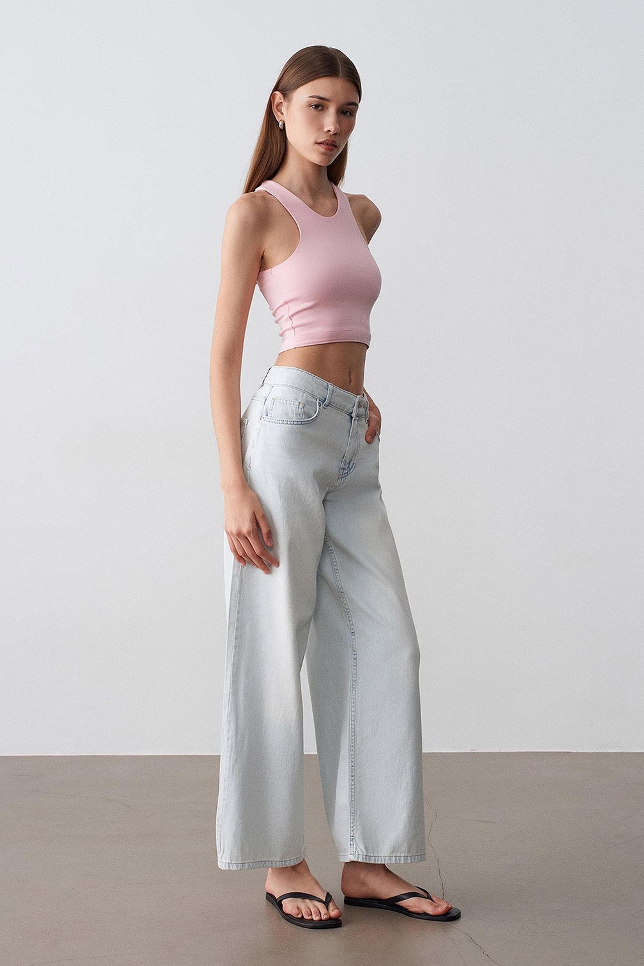 DILVIN Low-Waist Wide-Leg Cotton Denim Jeans
