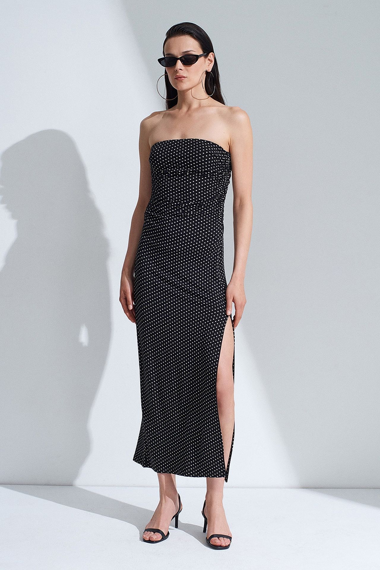DILVIN Askısız Puantiyeli Bodycon Midi Elbise 4