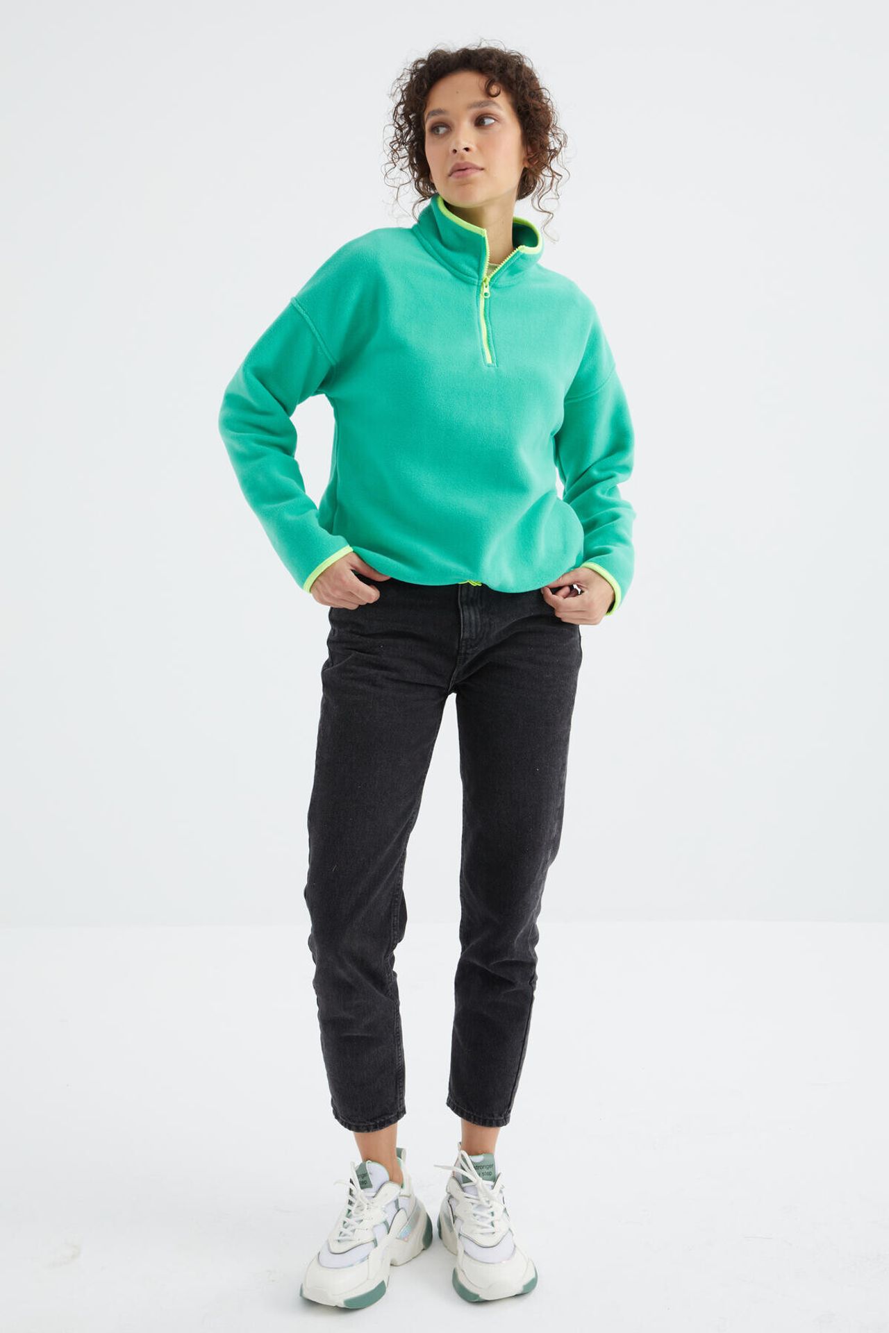 TOMMY Oversized Plush Half-zip Sweatshirt 2