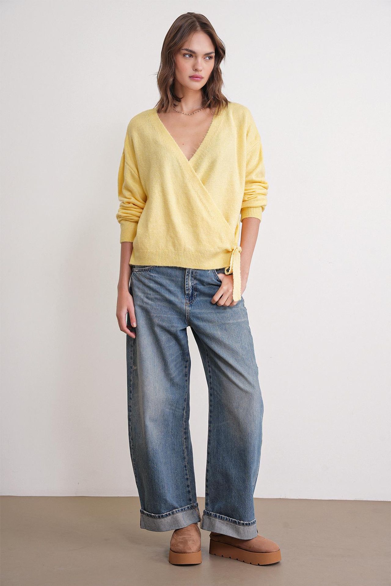 Mixray Ribbed V-Neck Tie-Front Cardigan 2