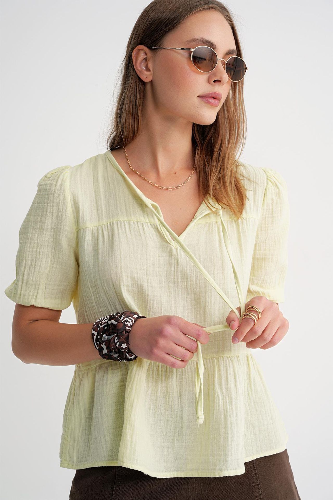 Mixray Textured Muslin Crew Neck Blouse with Binding Detail 5