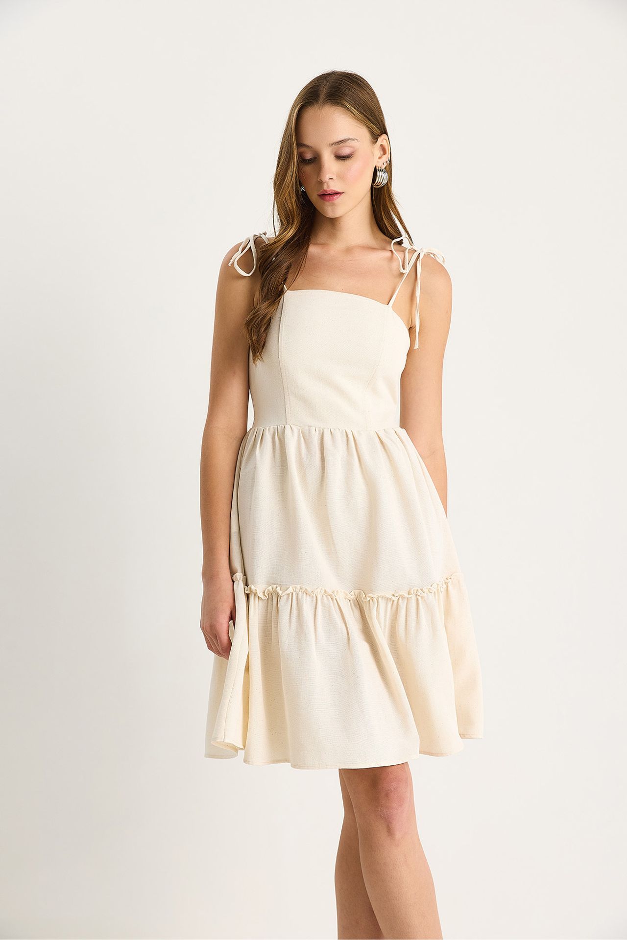 LUCCI Square Collar A-Form Midi Dress with Binding Detail 3