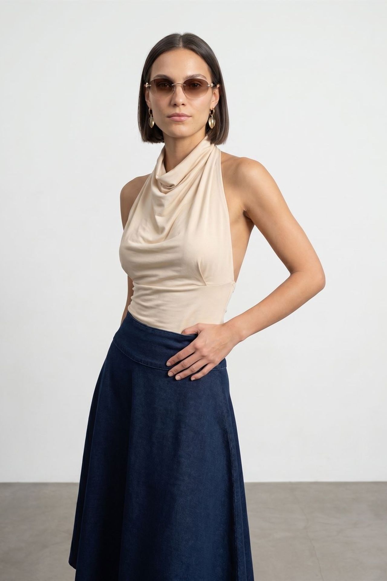 DILVIN Fitted Sleeveless Cowl Neck Blouse 4