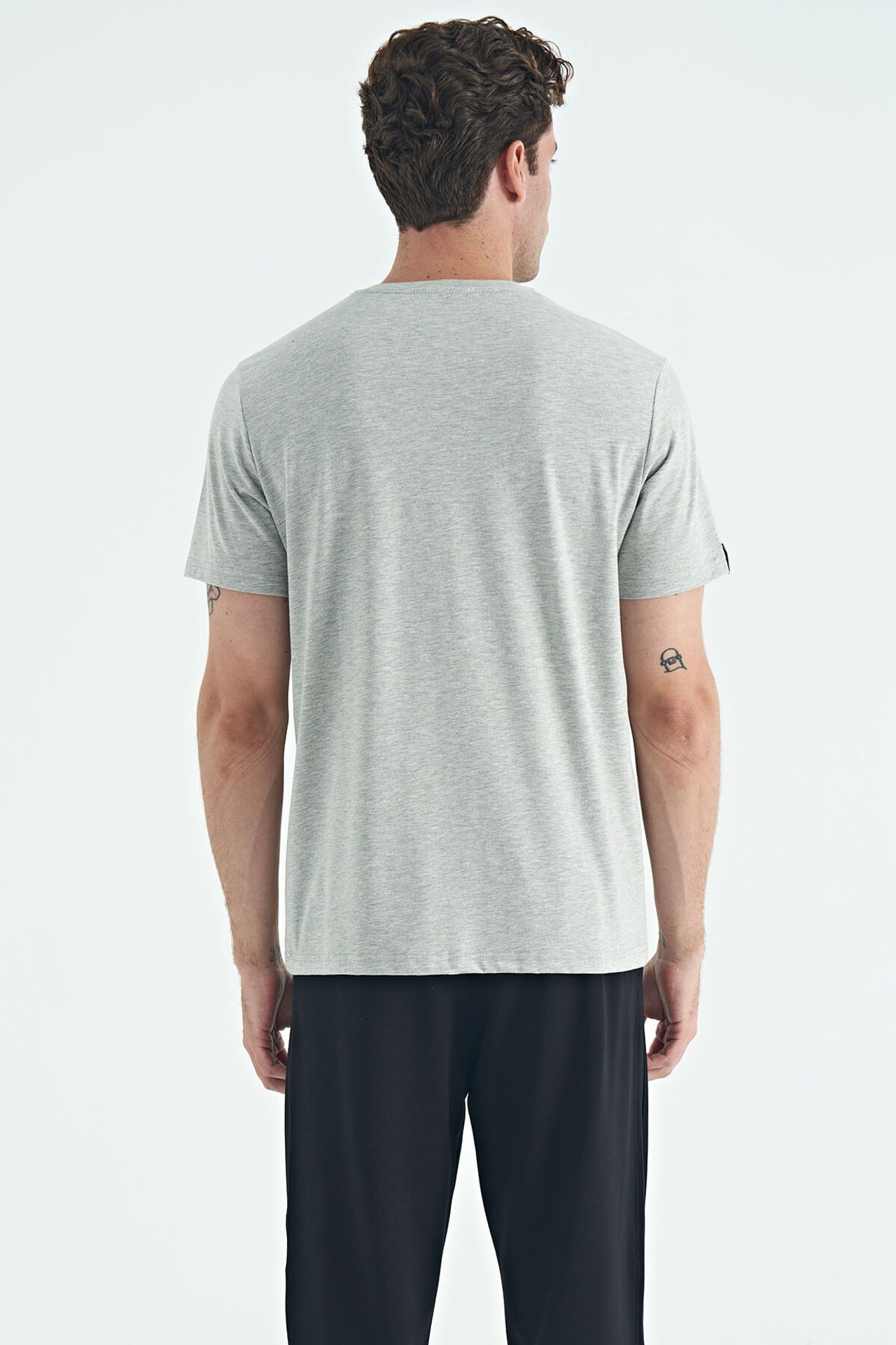 TOMMY Men's Cotton Elastane Crew Neck T-Shirt 6