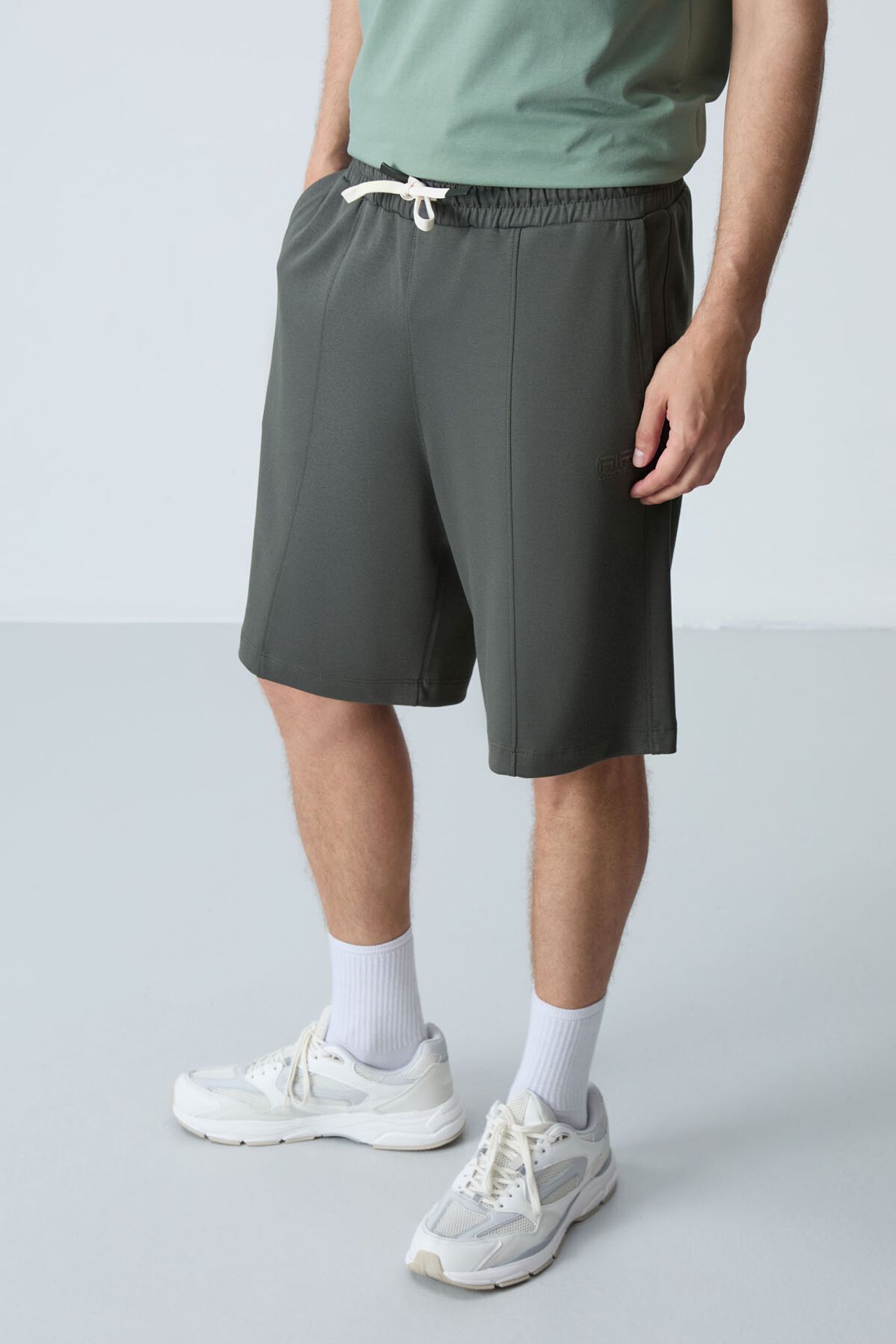 TOMMY Men's Cotton-blend Sweat Shorts 3